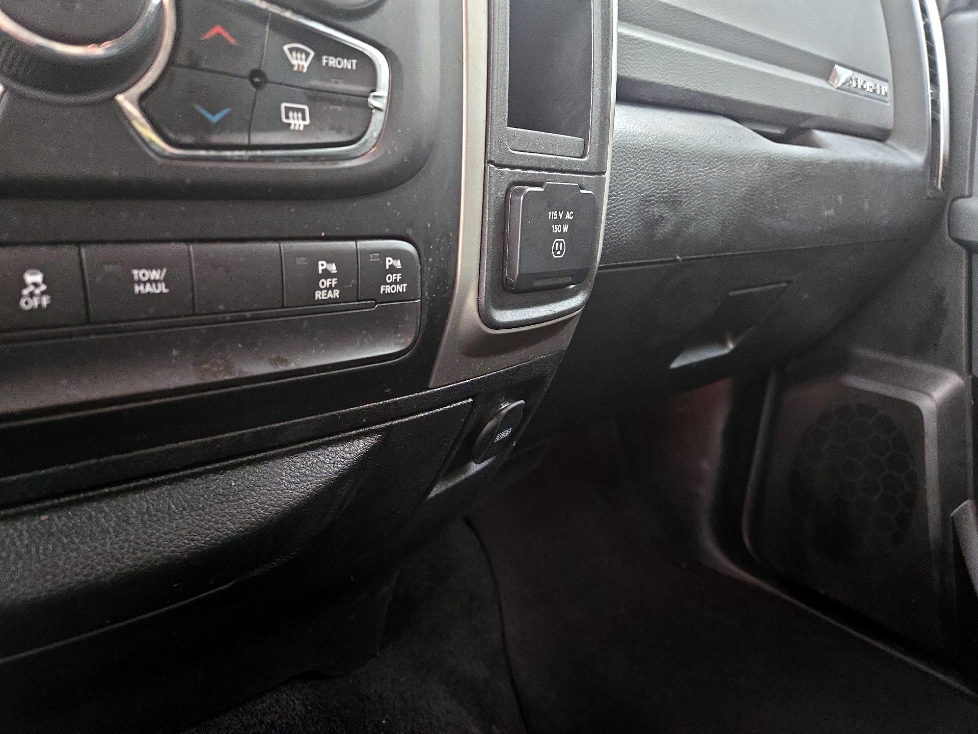 Thumbnail: 2017 RAM 1500 - 18