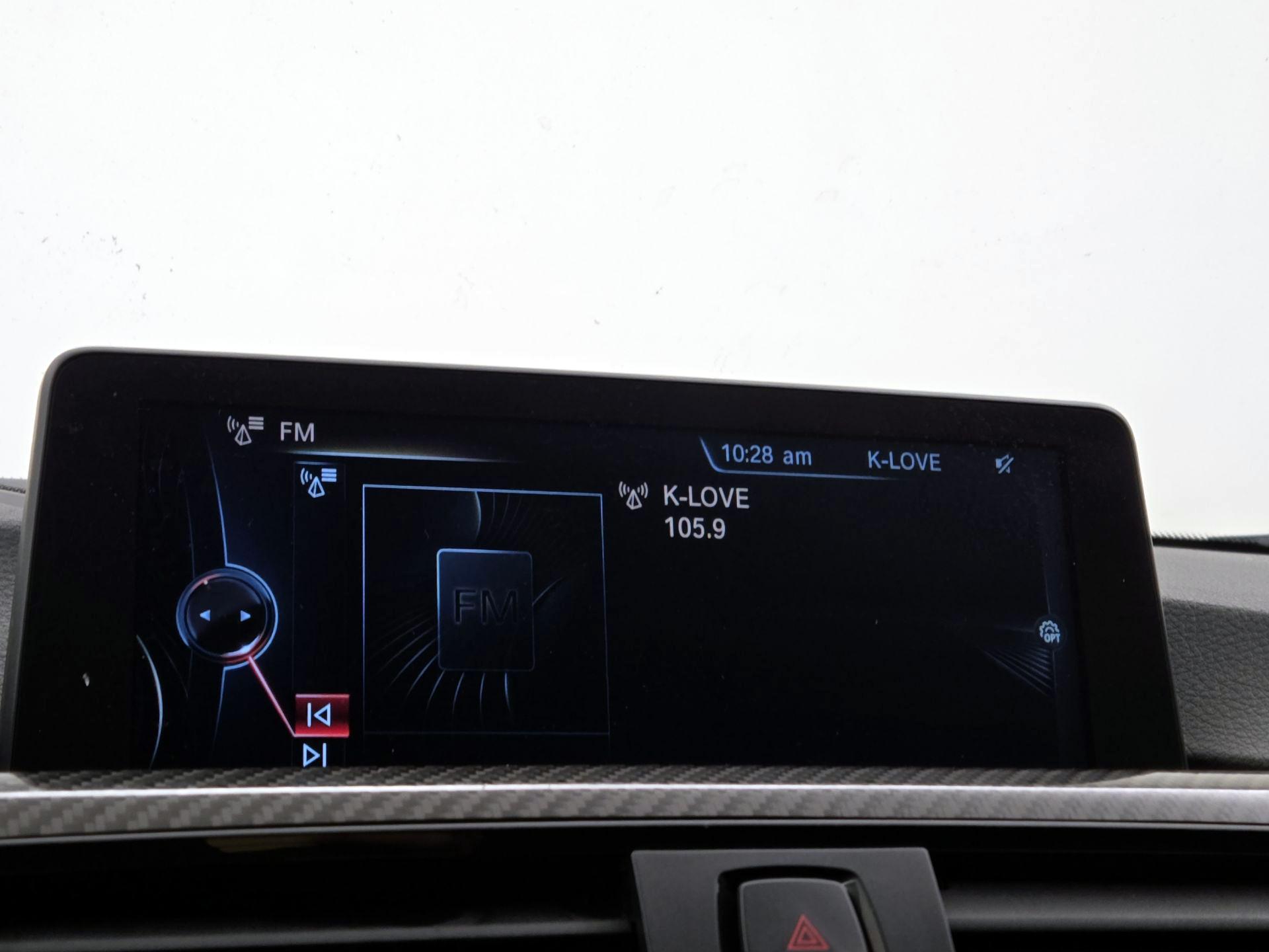 Thumbnail: 2015 BMW M4 - 16