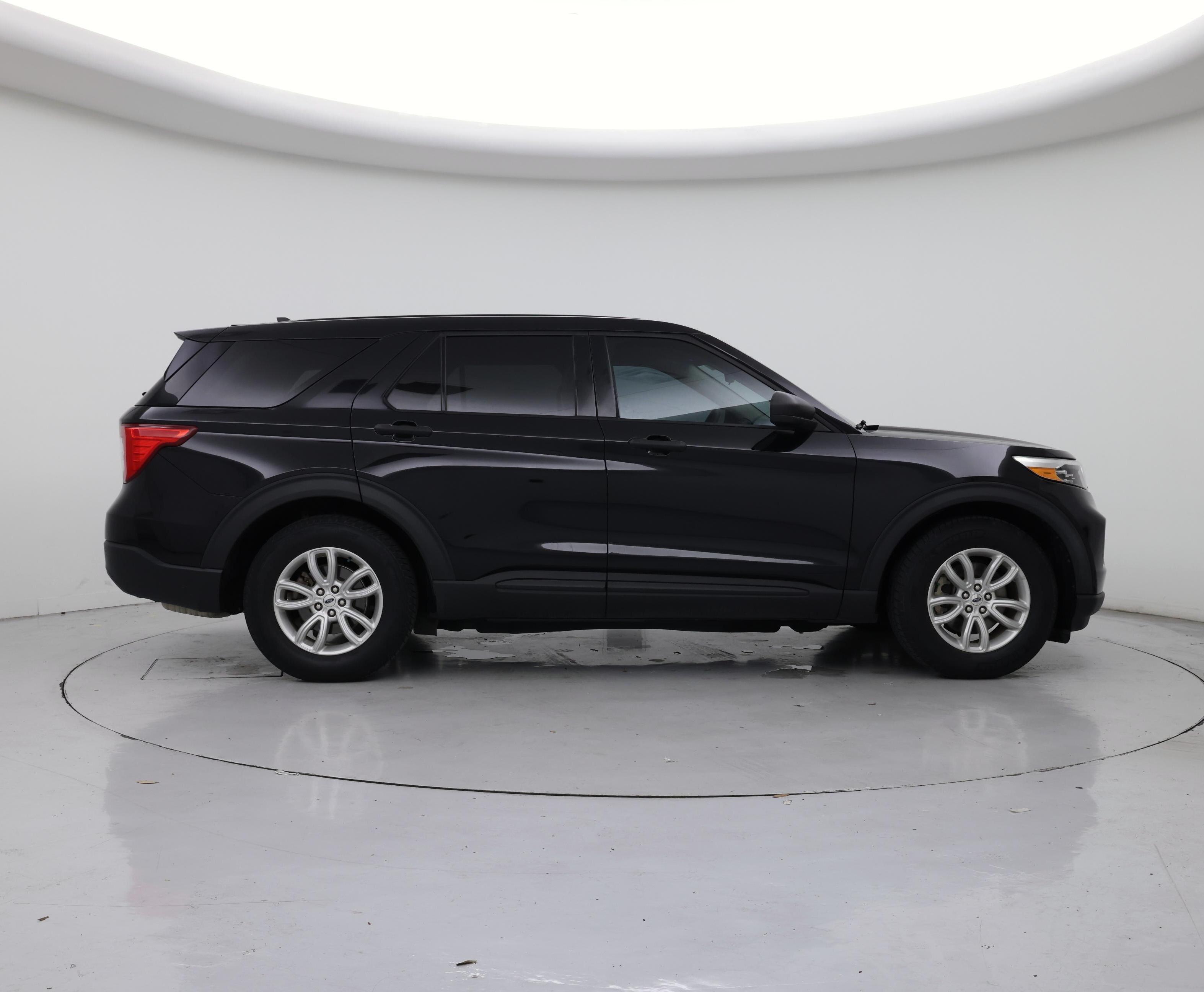 Thumbnail: 2021 Ford Explorer - 7