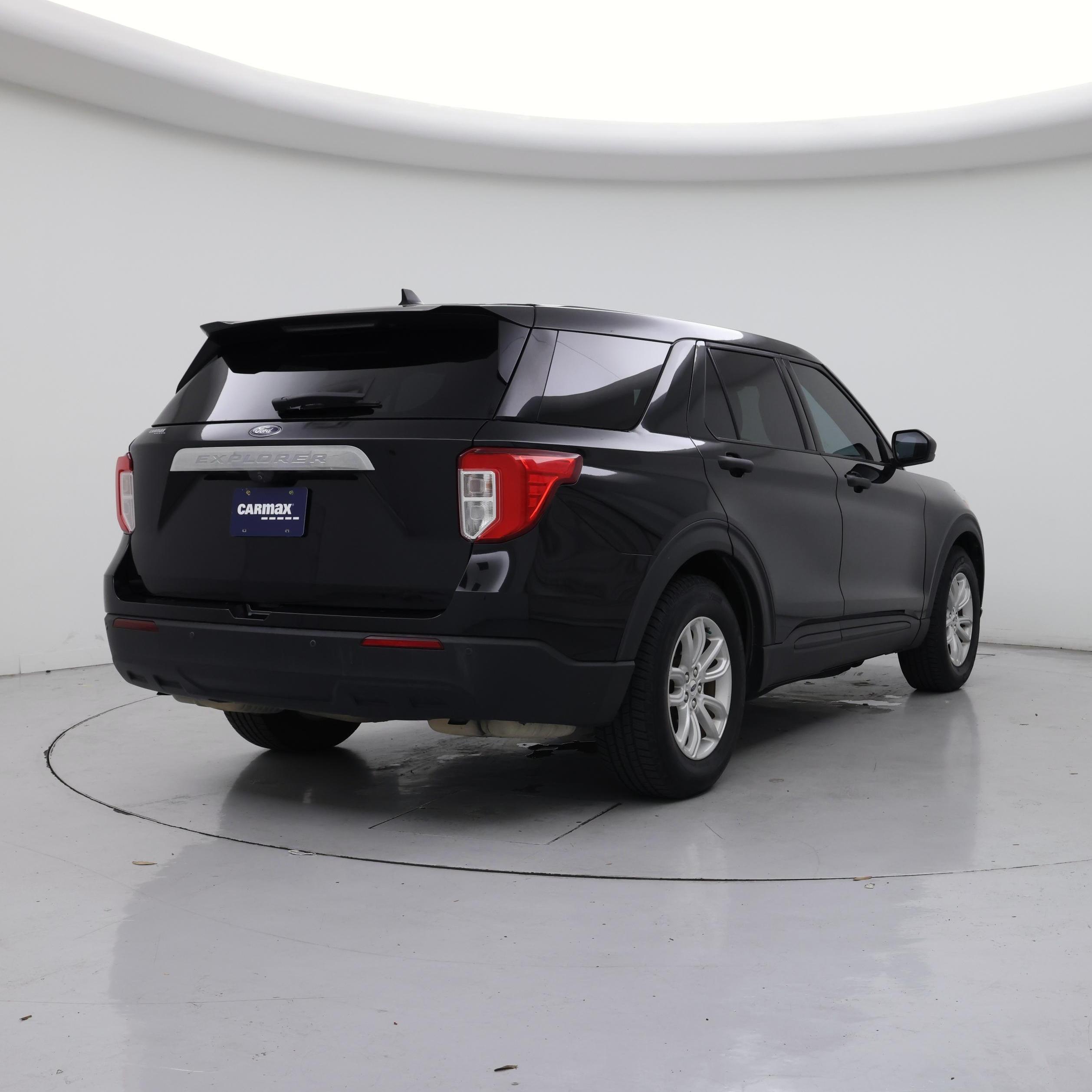 Thumbnail: 2021 Ford Explorer - 8