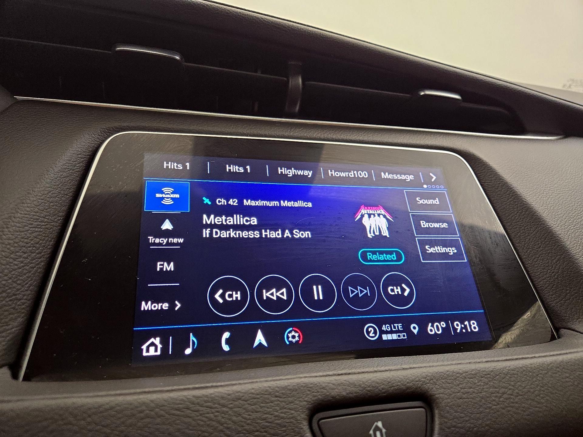 Thumbnail: 2023 Cadillac XT4 - 16