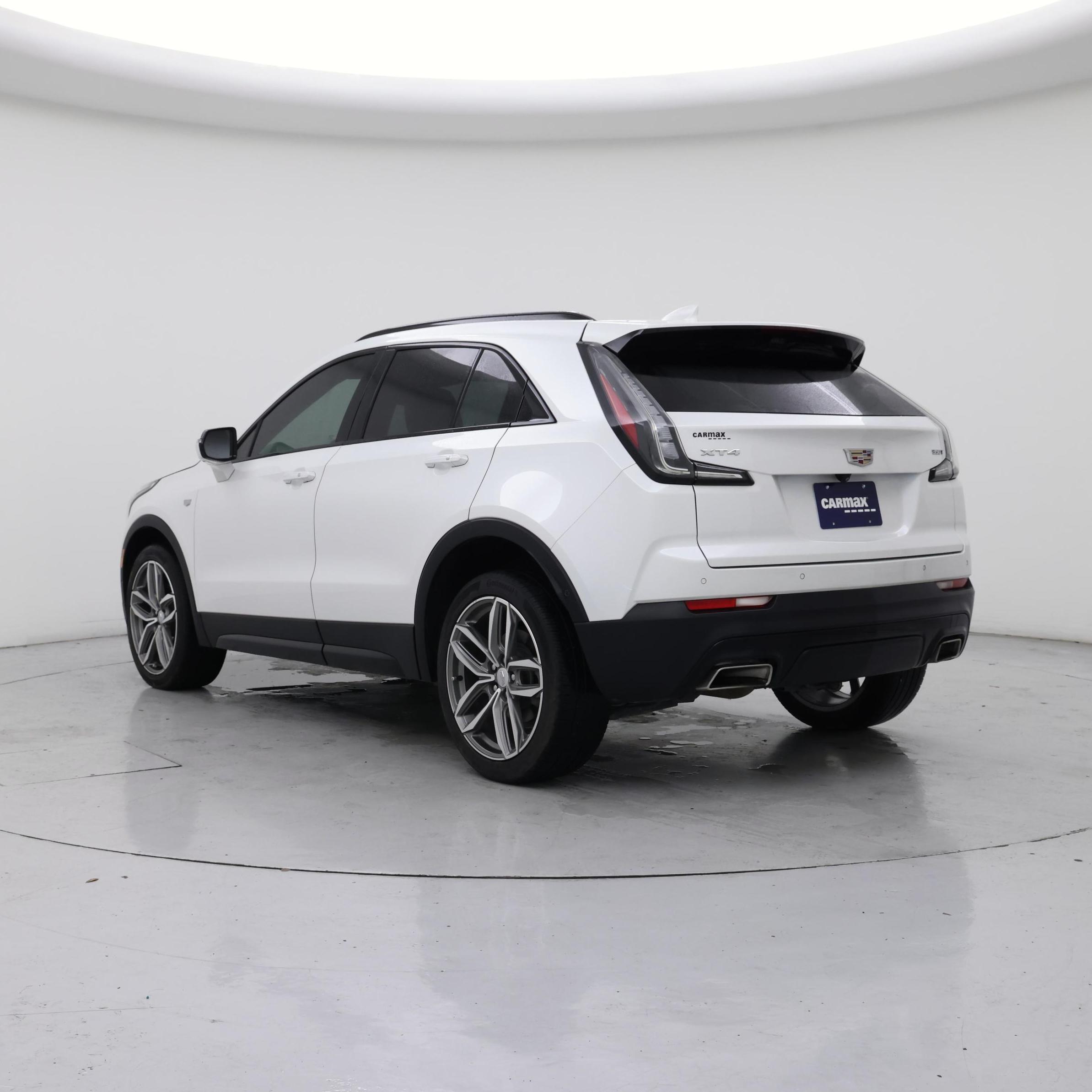 Thumbnail: 2023 Cadillac XT4 - 2