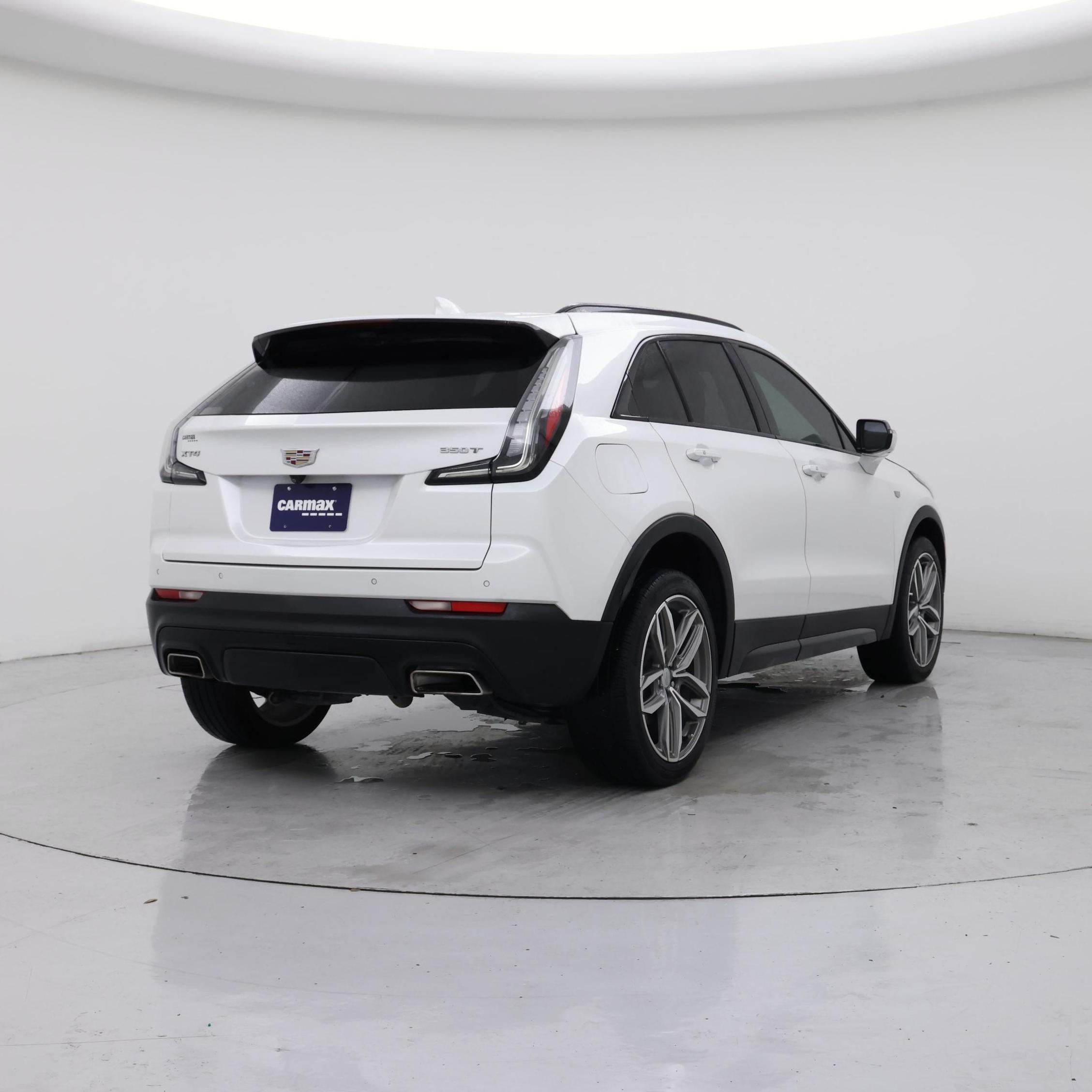 Thumbnail: 2023 Cadillac XT4 - 8