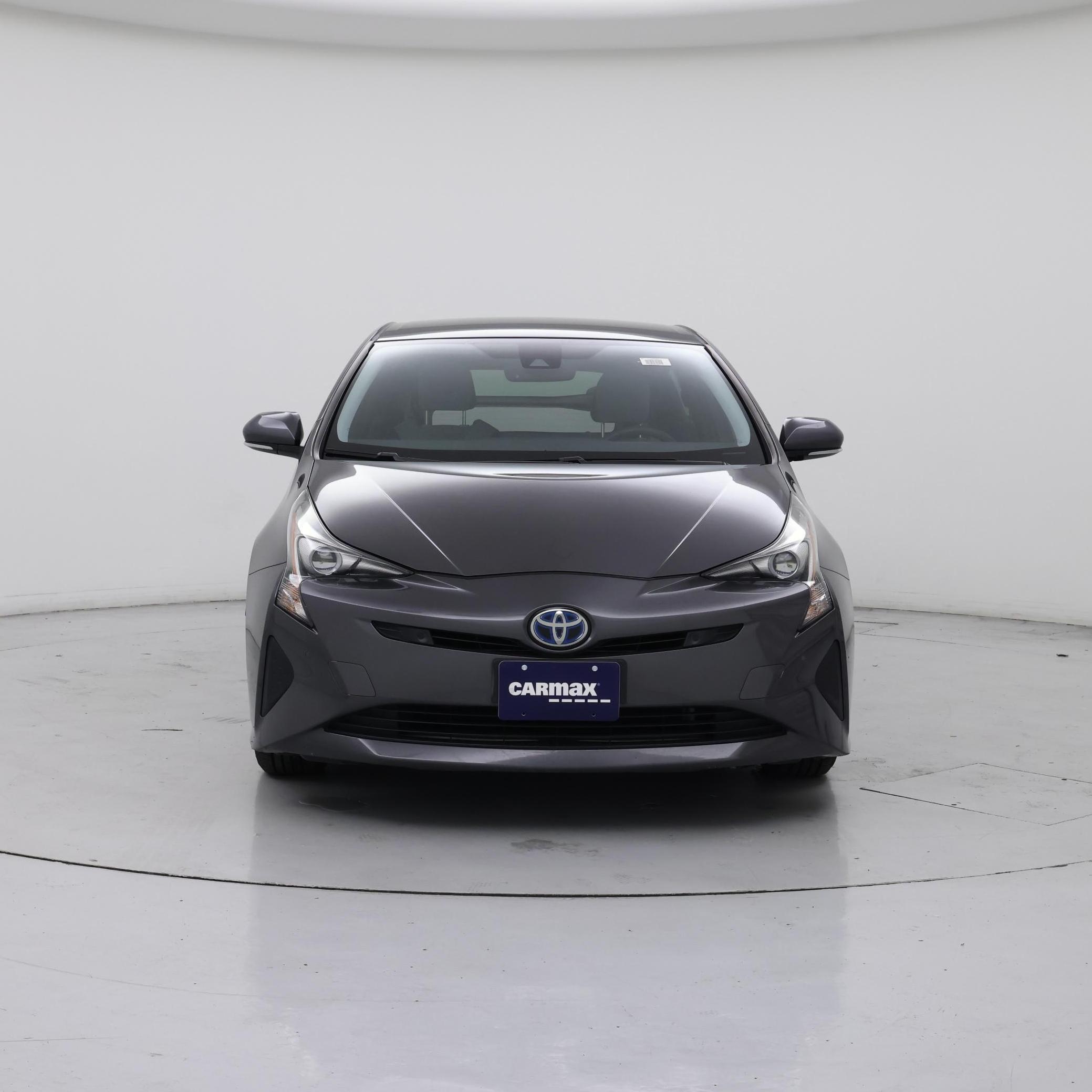 Thumbnail: 2017 Toyota Prius - 5