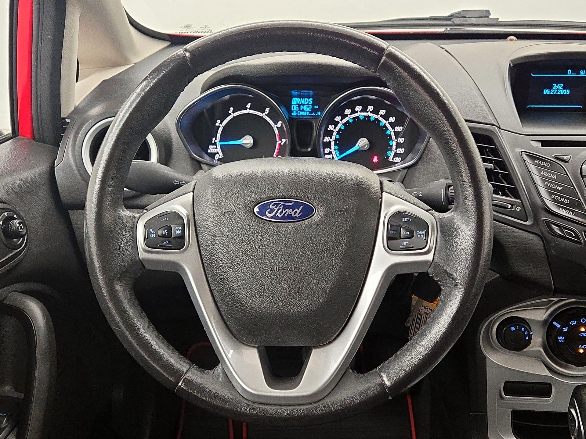 Thumbnail: 2015 Ford Fiesta - 10