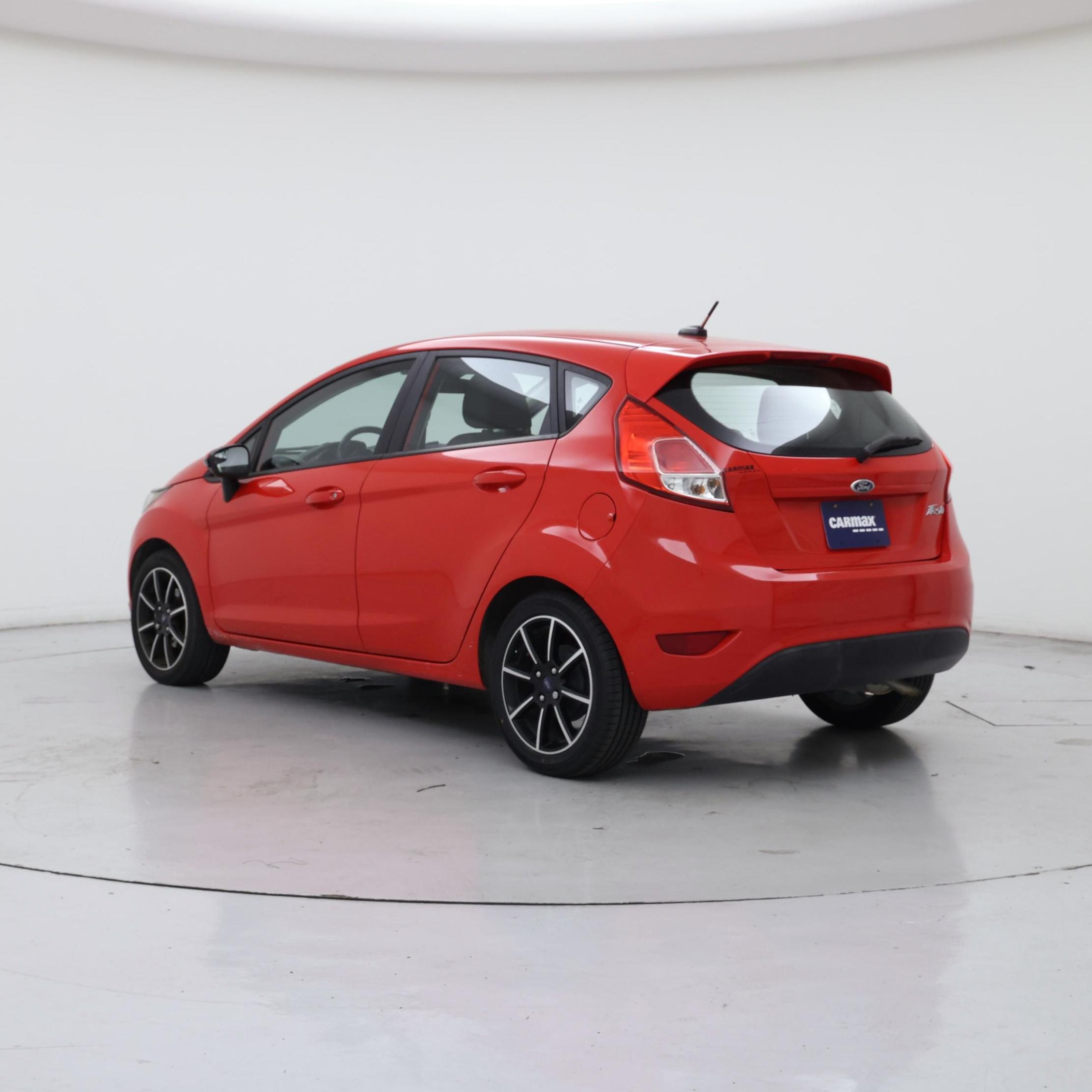 Thumbnail: 2015 Ford Fiesta - 2