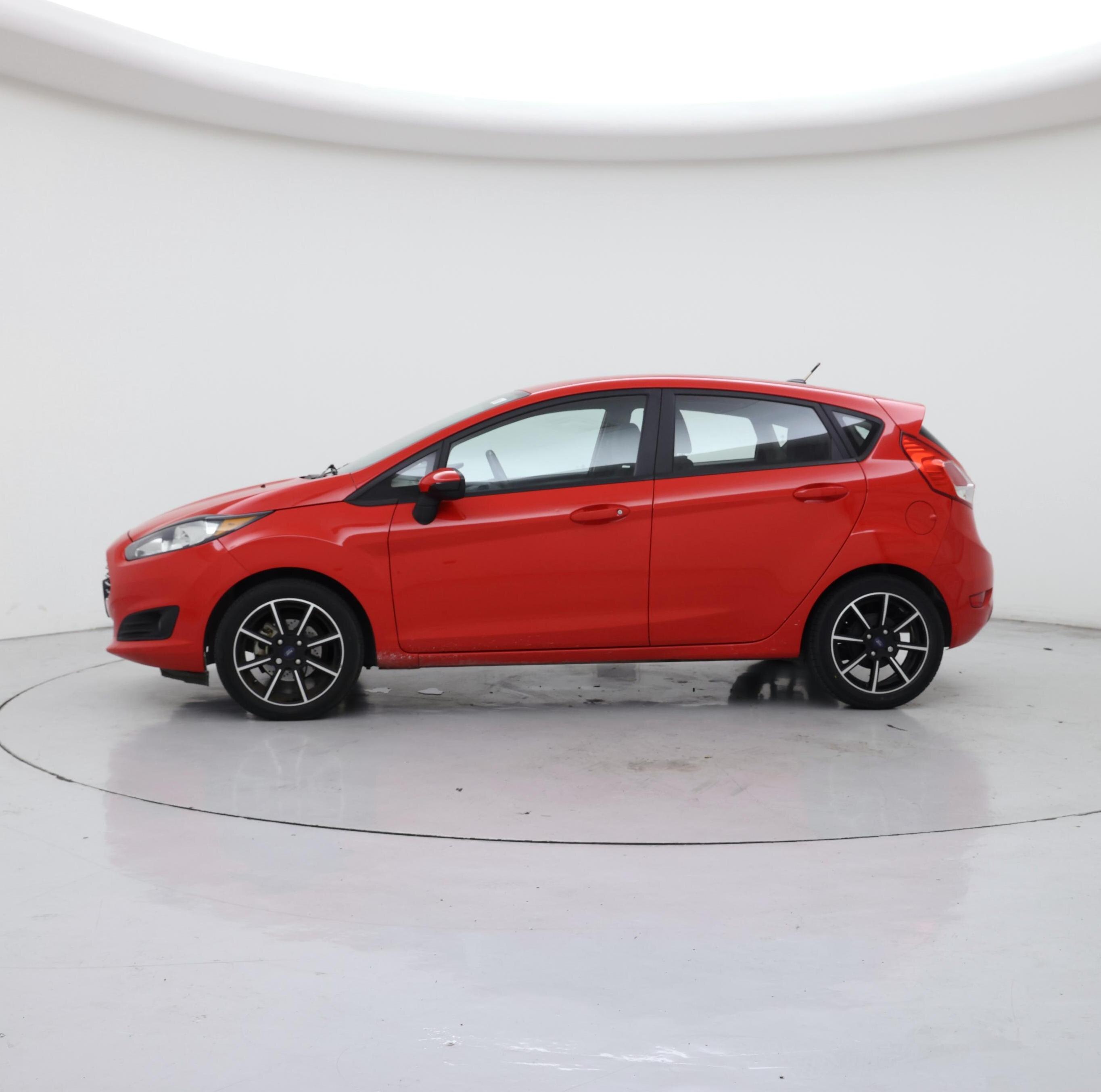 Thumbnail: 2015 Ford Fiesta - 3
