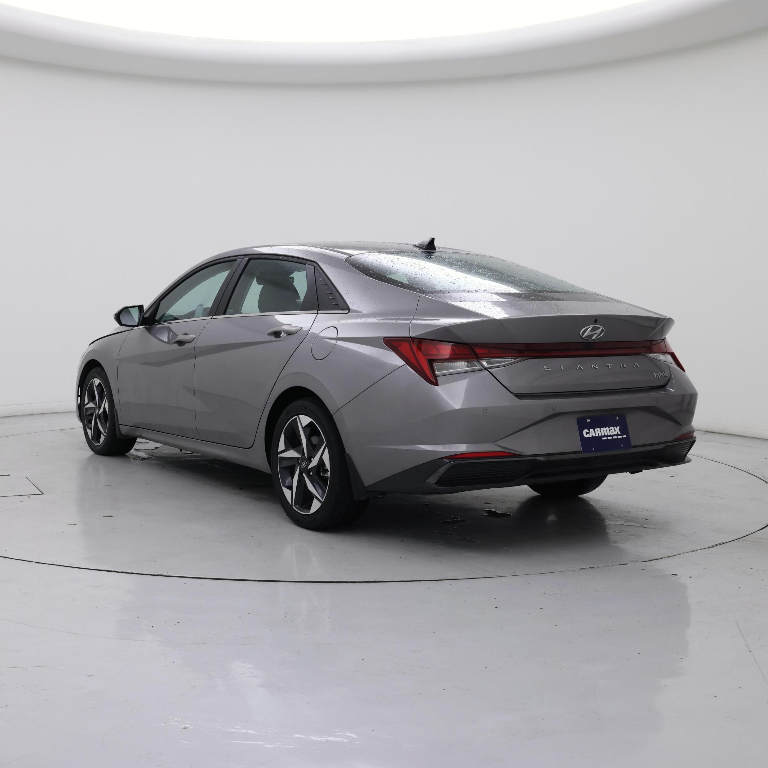 Thumbnail: 2023 Hyundai Elantra - 2