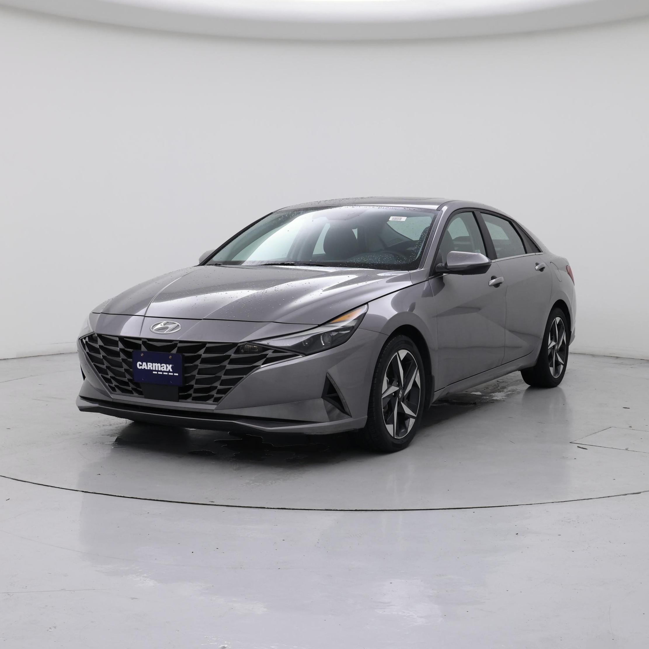 Thumbnail: 2023 Hyundai Elantra - 4