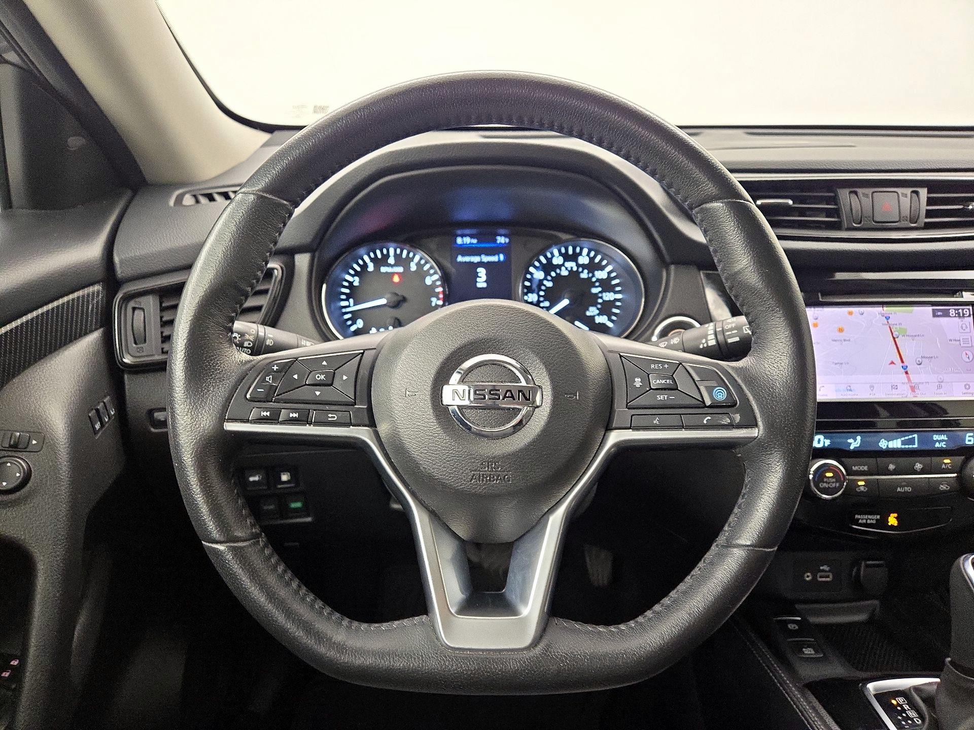 Thumbnail: 2019 Nissan Rogue - 10
