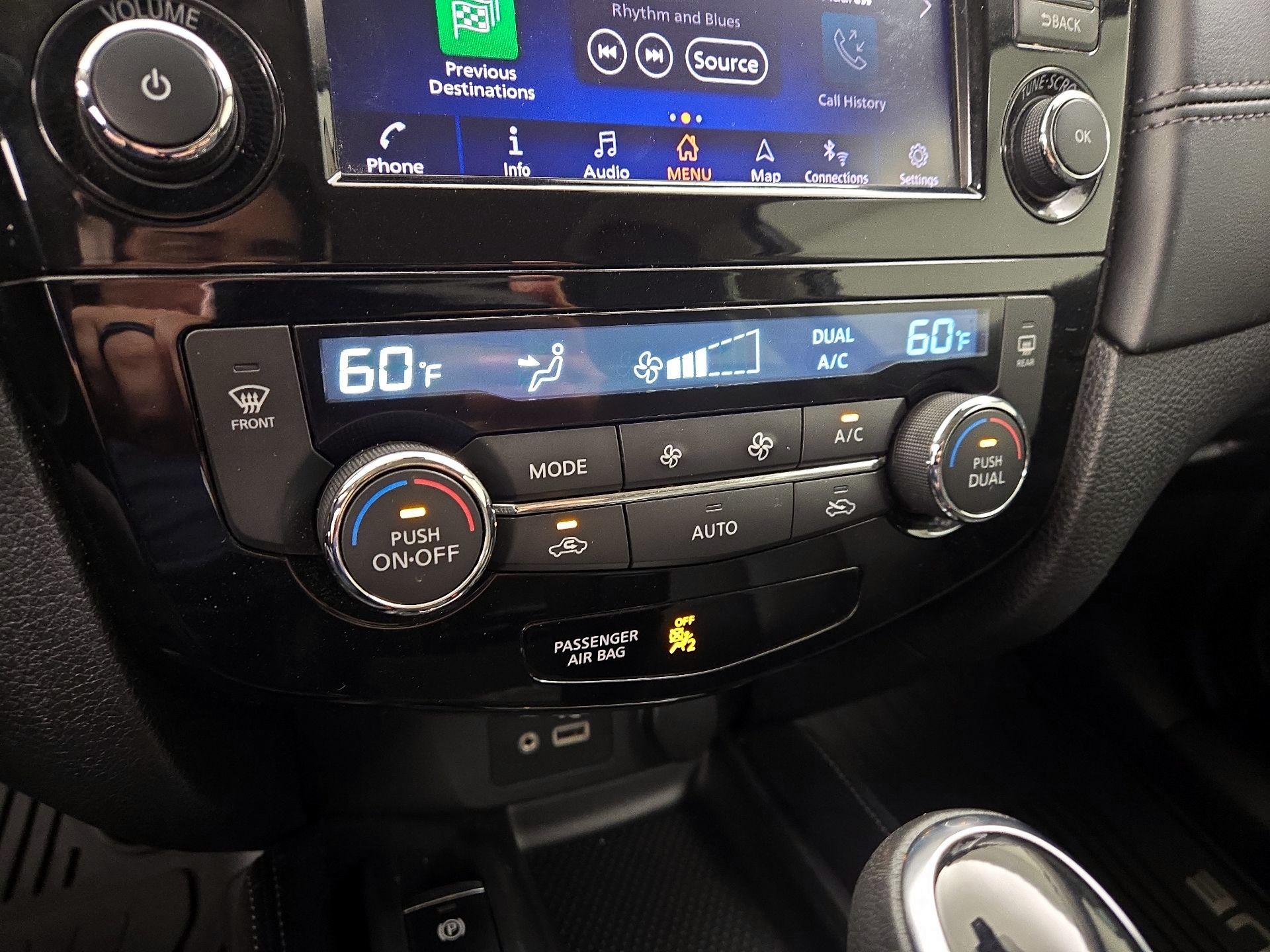 Thumbnail: 2019 Nissan Rogue - 17