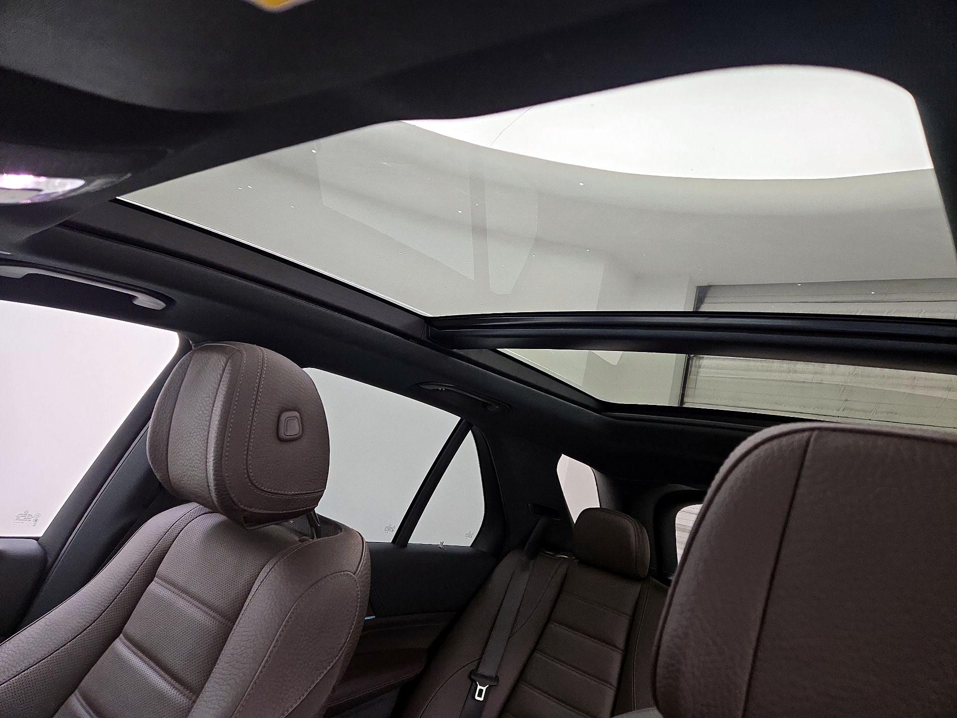 Thumbnail: 2022 Mercedes-Benz GLE - 20