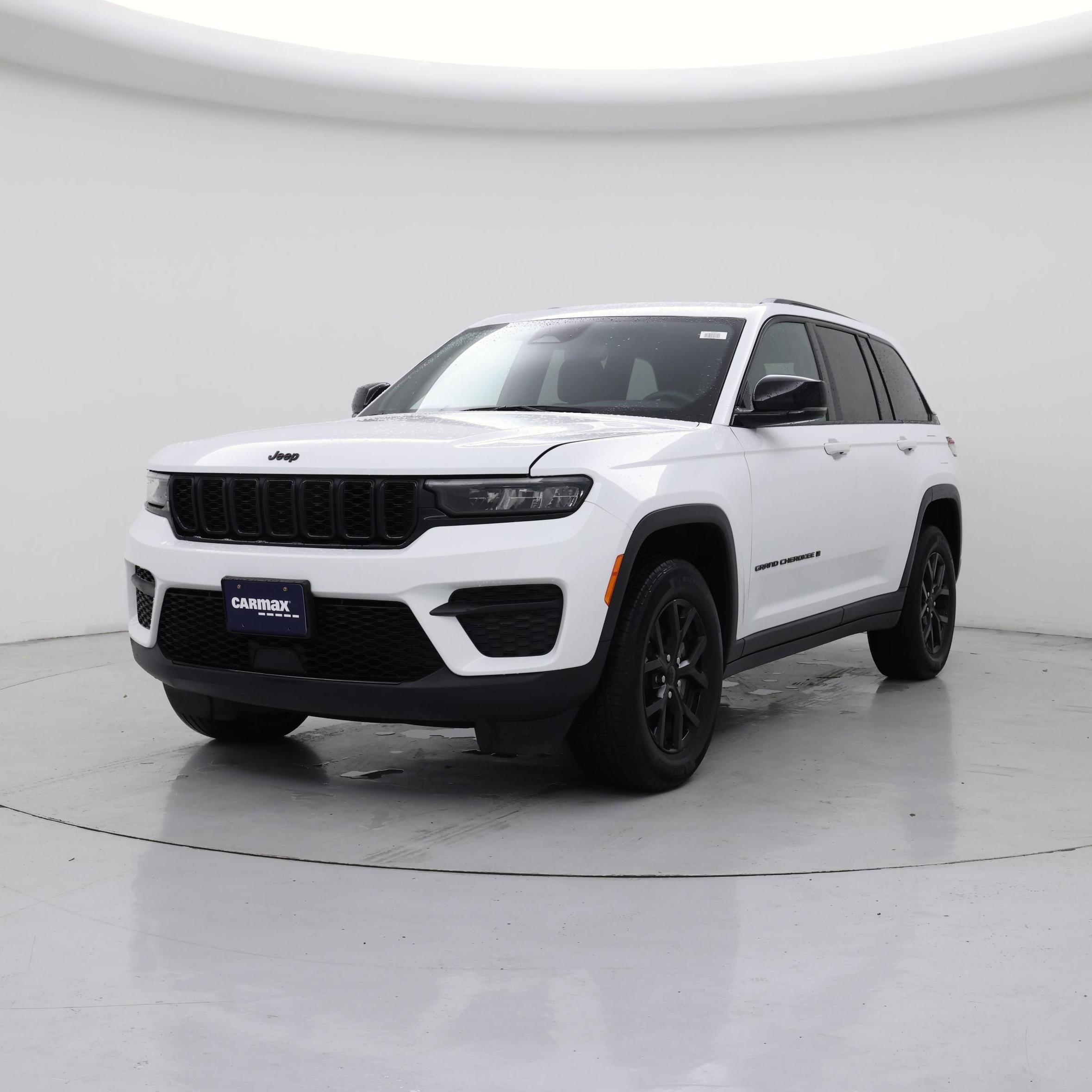 Thumbnail: 2024 Jeep Grand Cherokee - 4