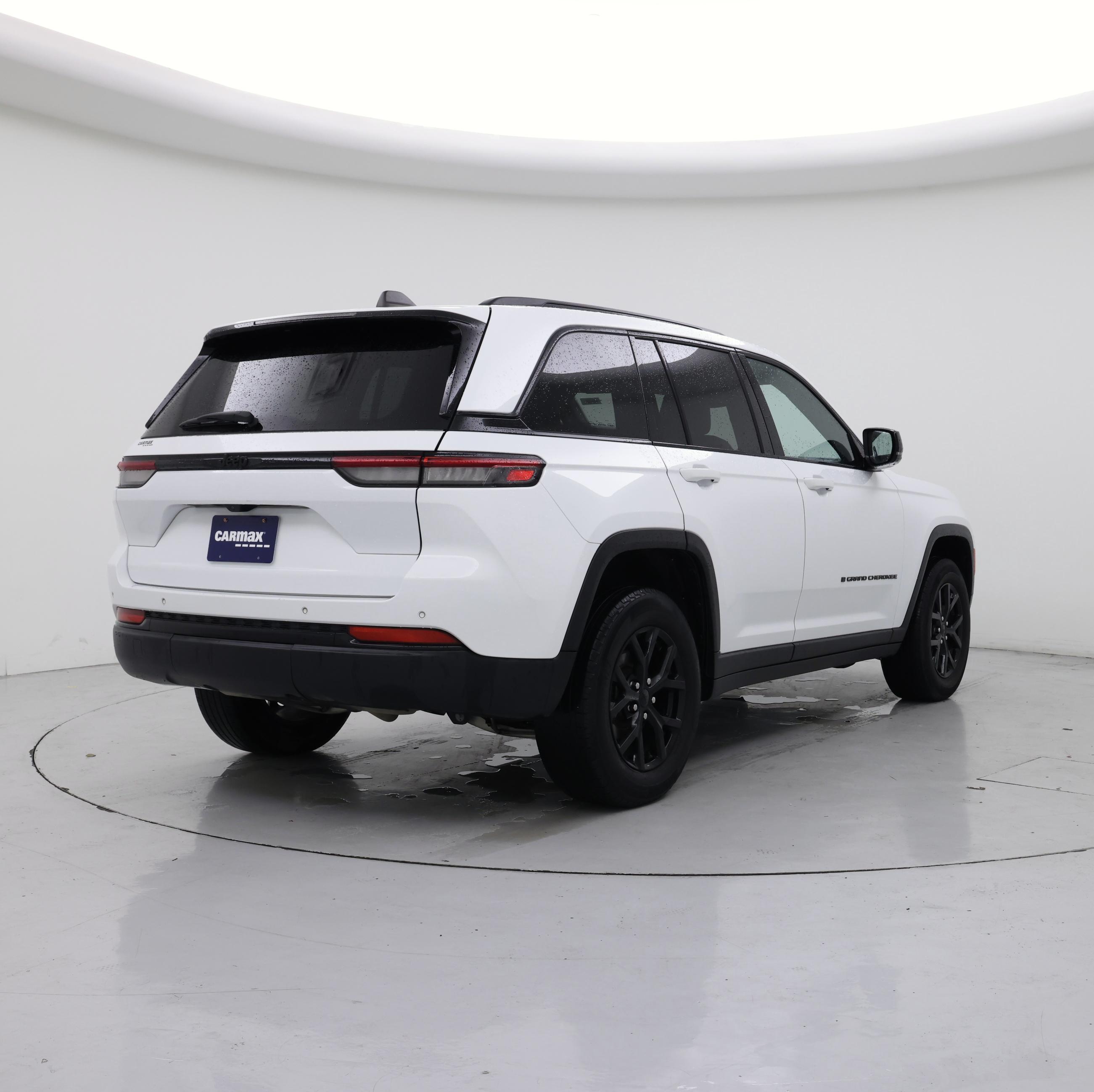 Thumbnail: 2024 Jeep Grand Cherokee - 8
