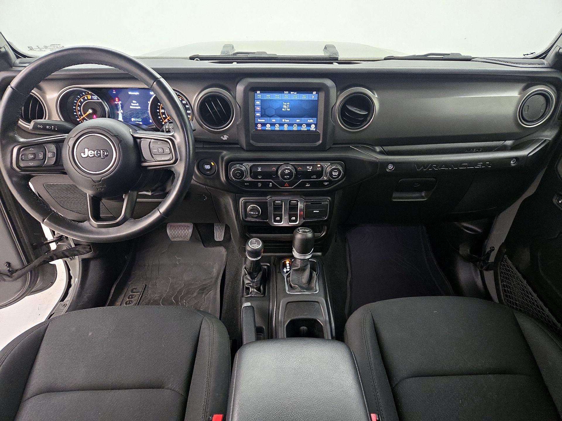 Thumbnail: 2022 Jeep Wrangler - 9