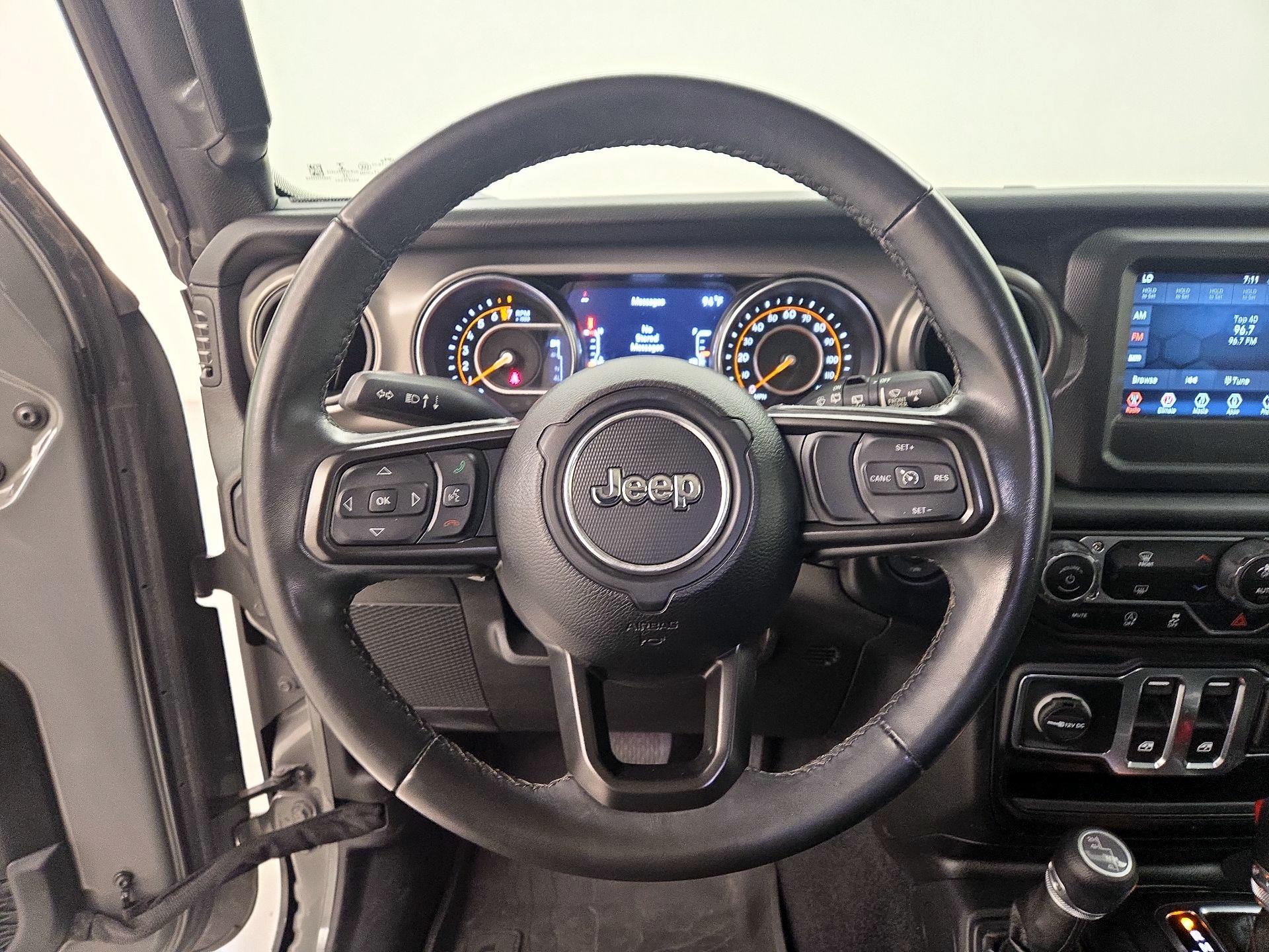 Thumbnail: 2022 Jeep Wrangler - 10