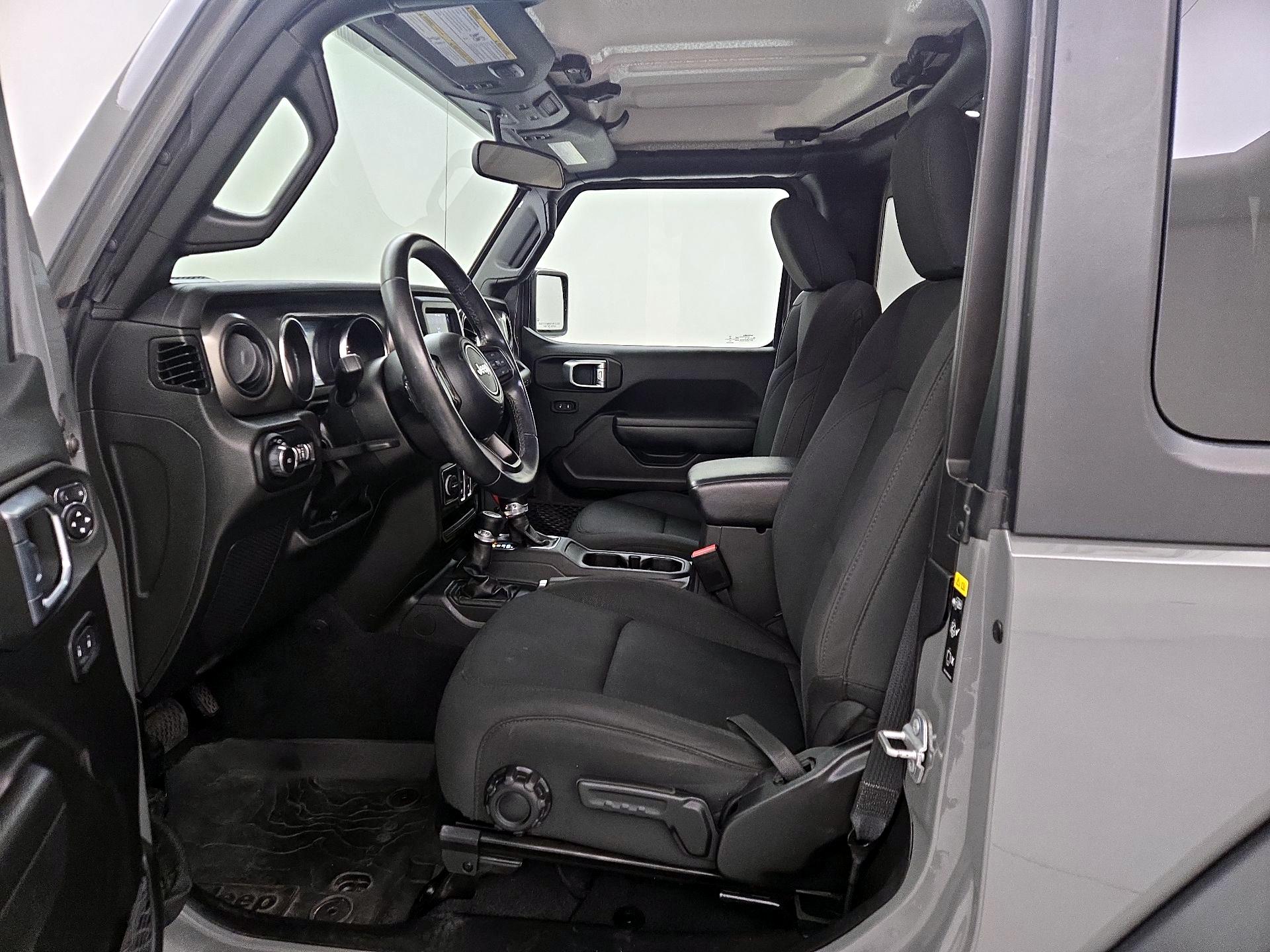 Thumbnail: 2022 Jeep Wrangler - 11