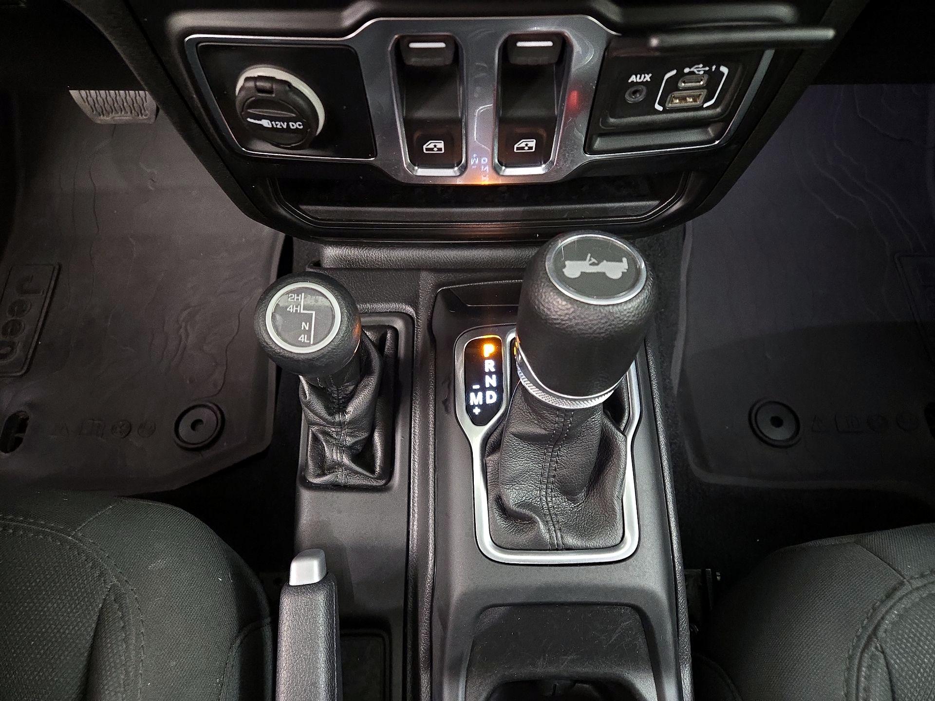 Thumbnail: 2022 Jeep Wrangler - 17