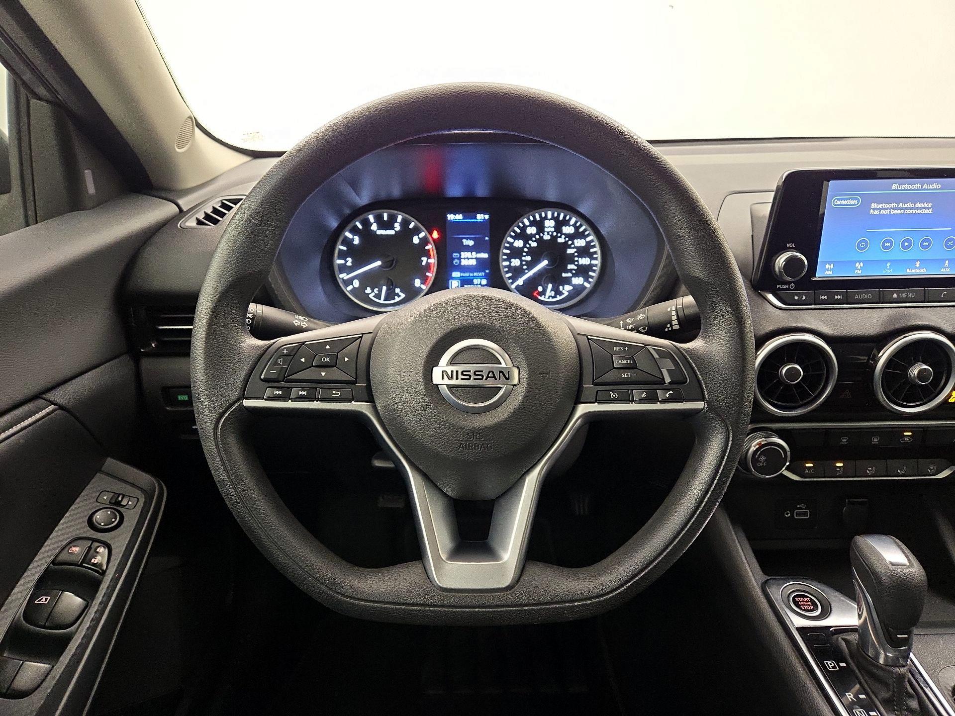 Thumbnail: 2020 Nissan Sentra - 10