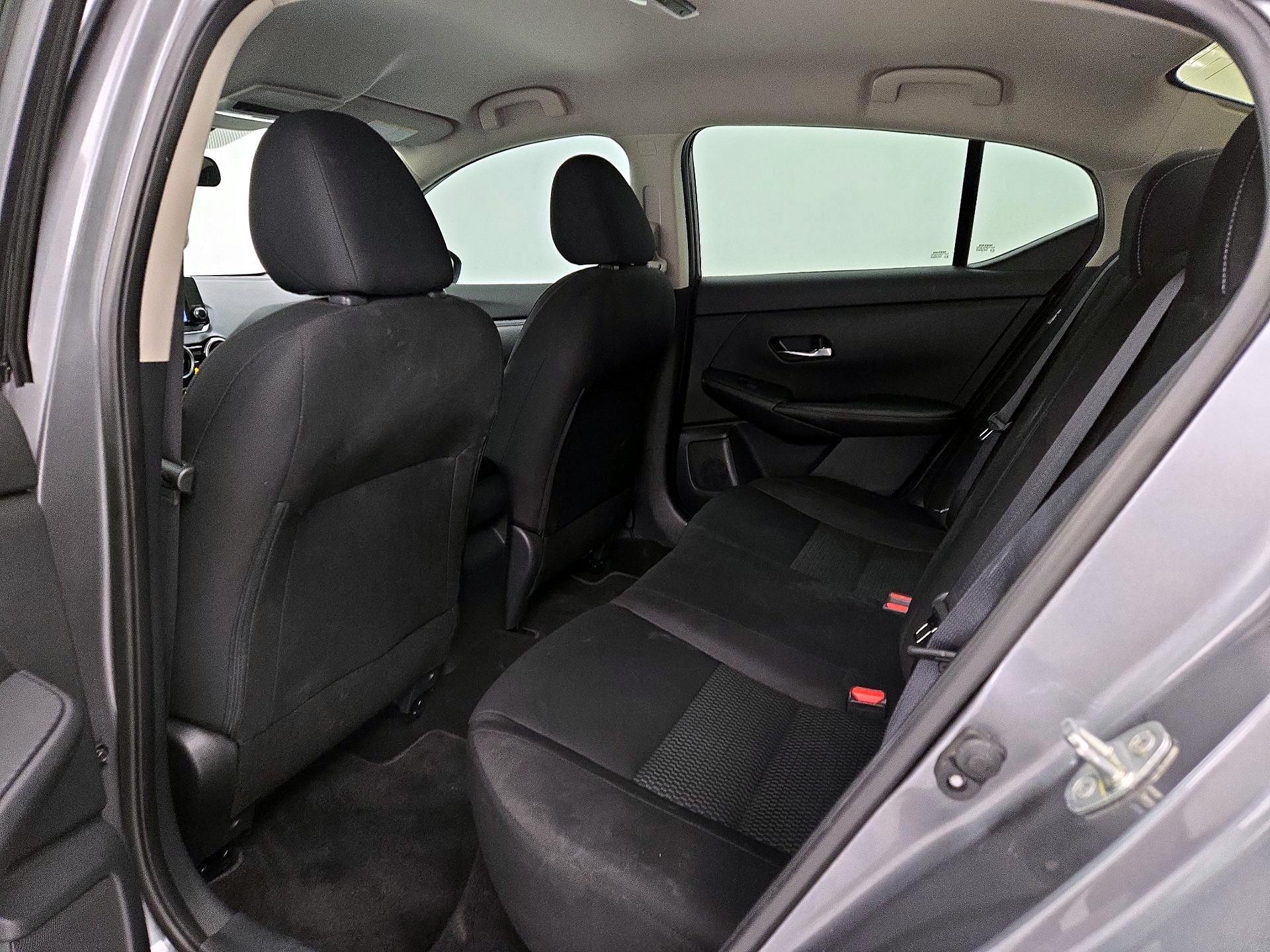 Thumbnail: 2020 Nissan Sentra - 19