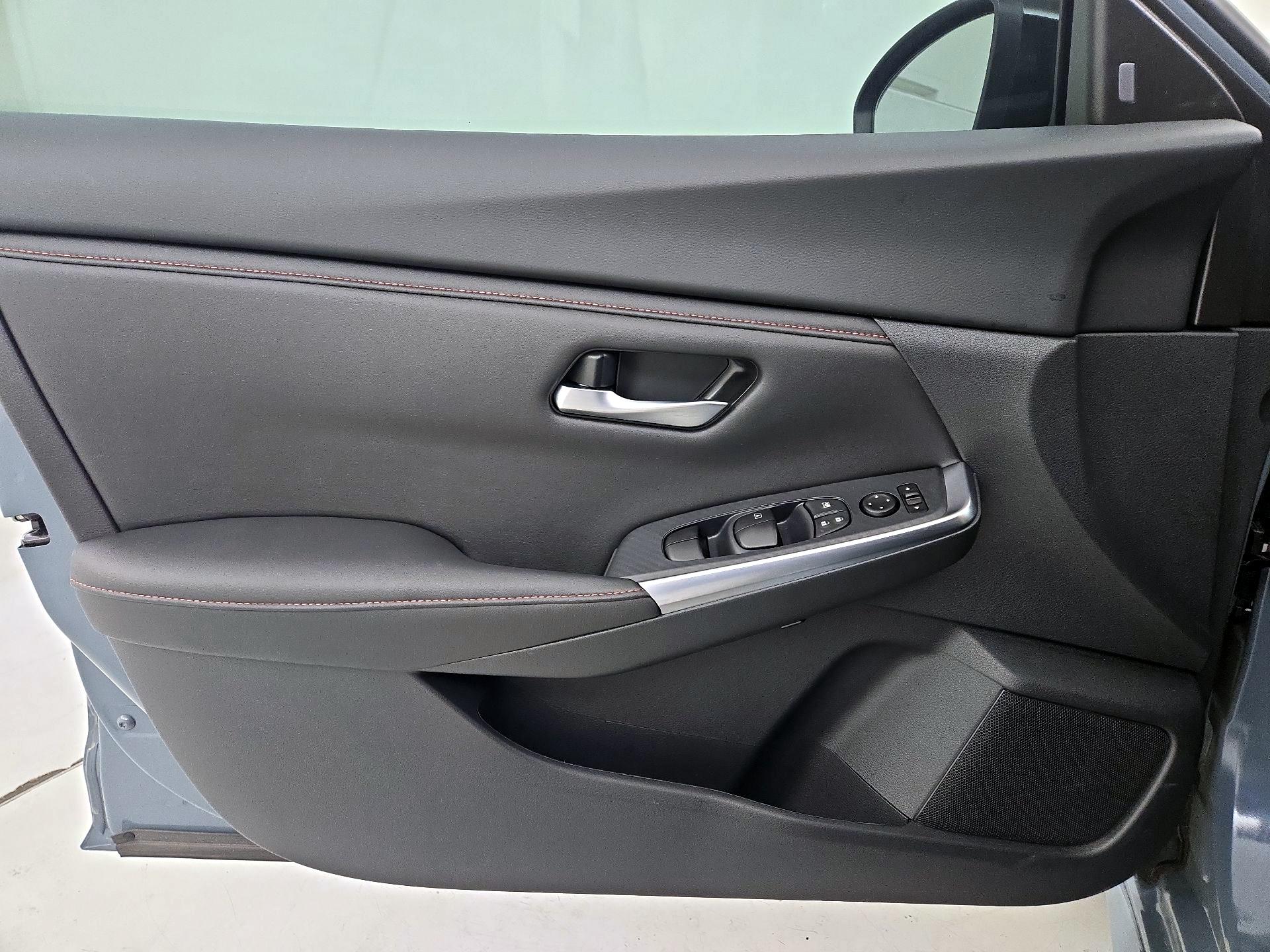 Thumbnail: 2024 Nissan Sentra - 12