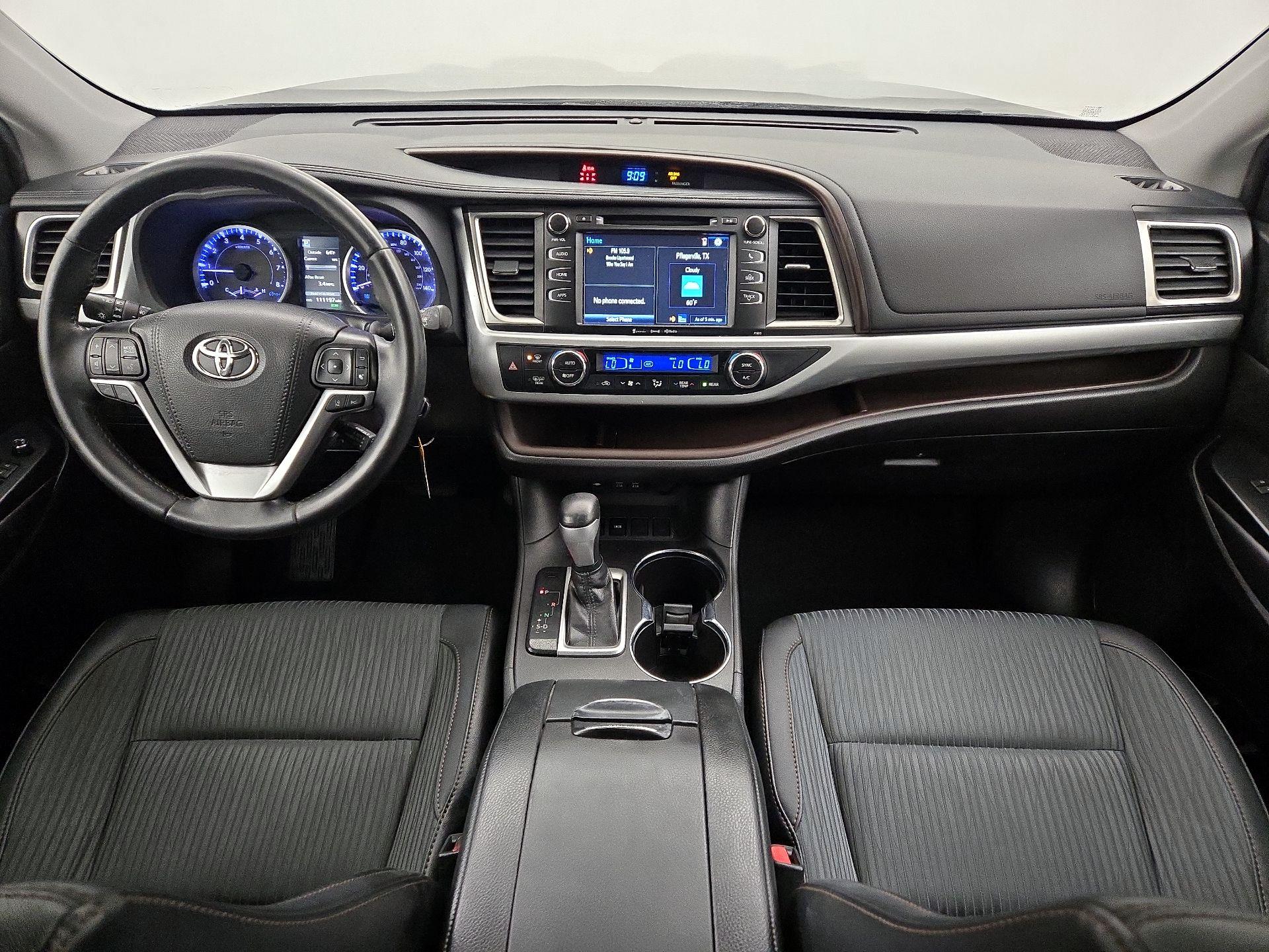 Thumbnail: 2019 Toyota Highlander - 9