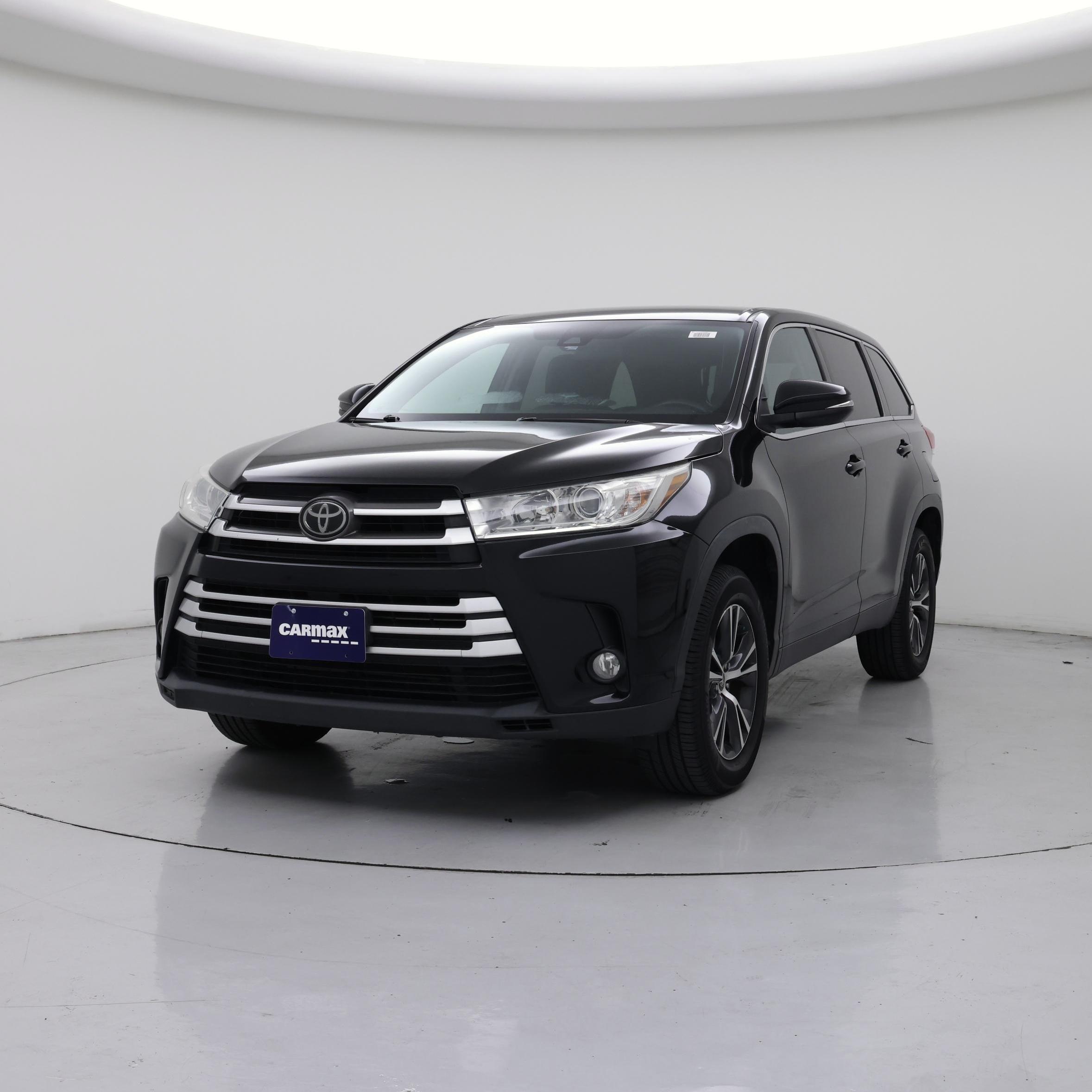 Thumbnail: 2019 Toyota Highlander - 4