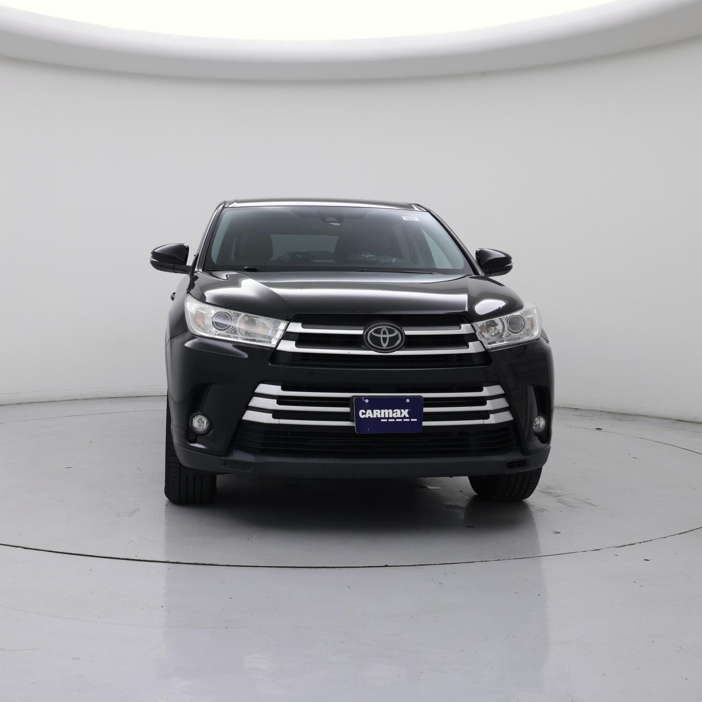 Thumbnail: 2019 Toyota Highlander - 5