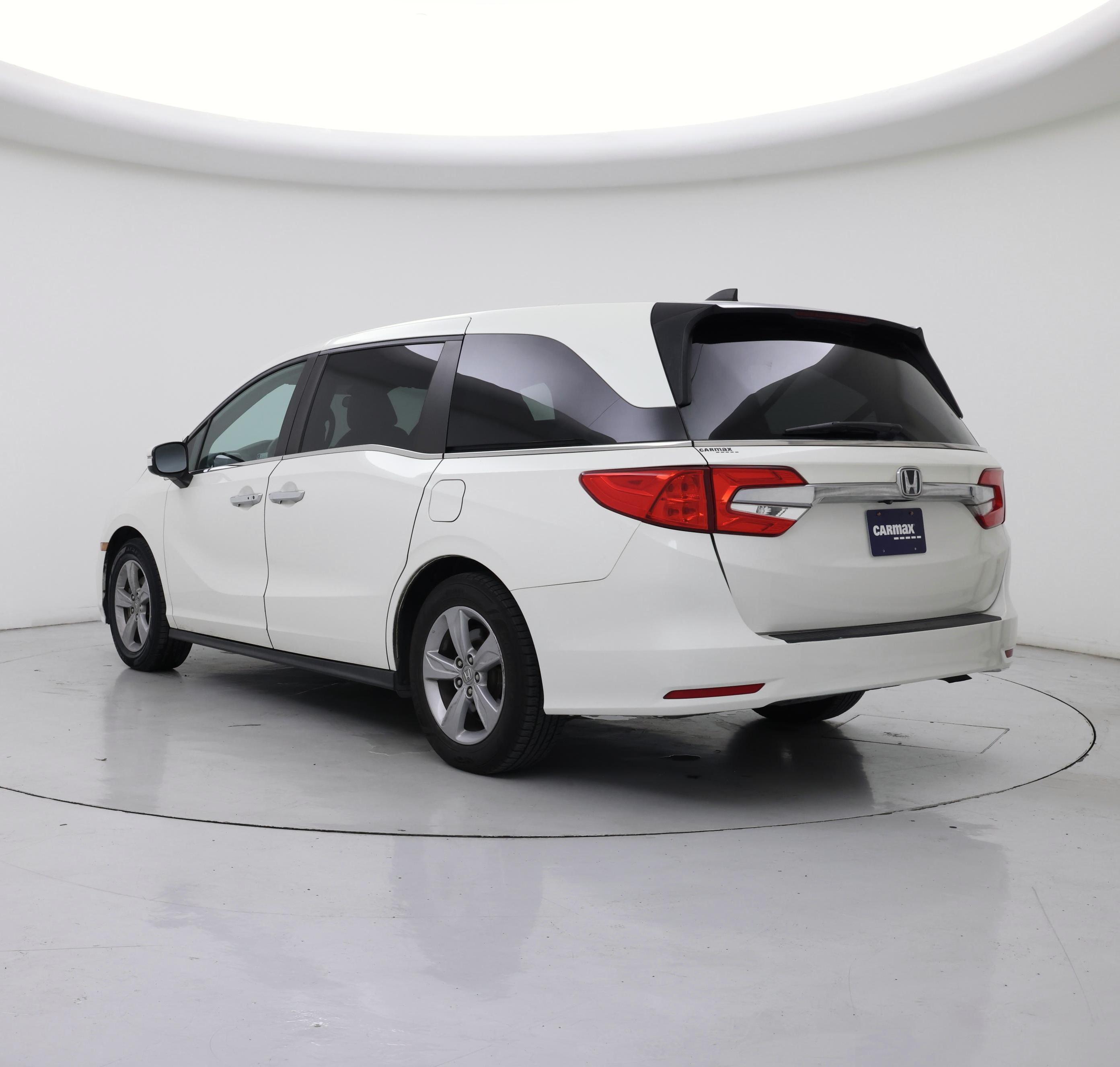 Thumbnail: 2019 Honda Odyssey - 2