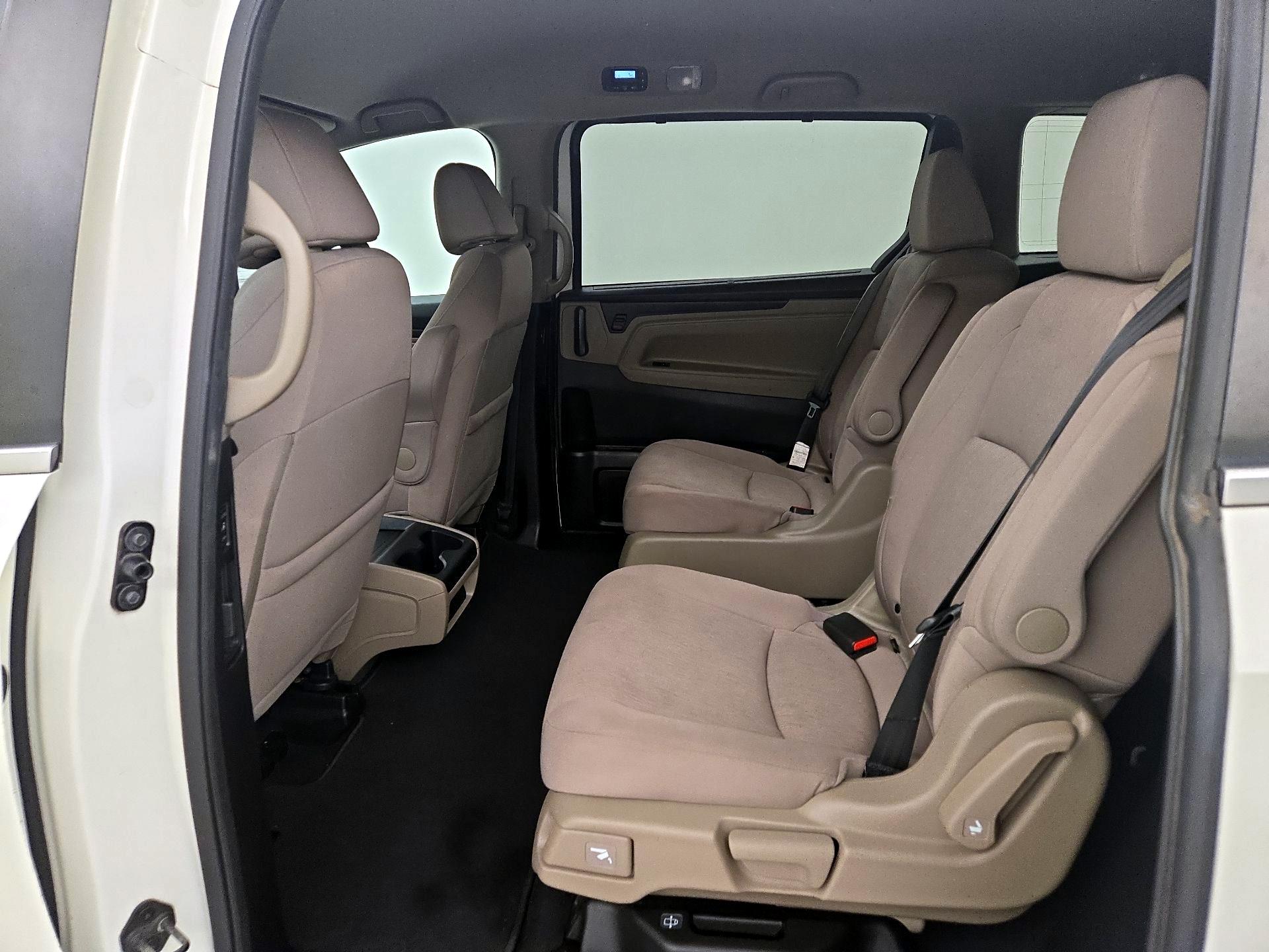 Thumbnail: 2019 Honda Odyssey - 19