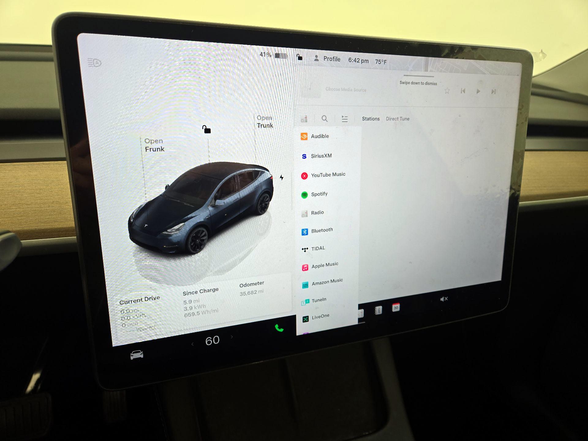 Thumbnail: 2024 Tesla Model Y - 15