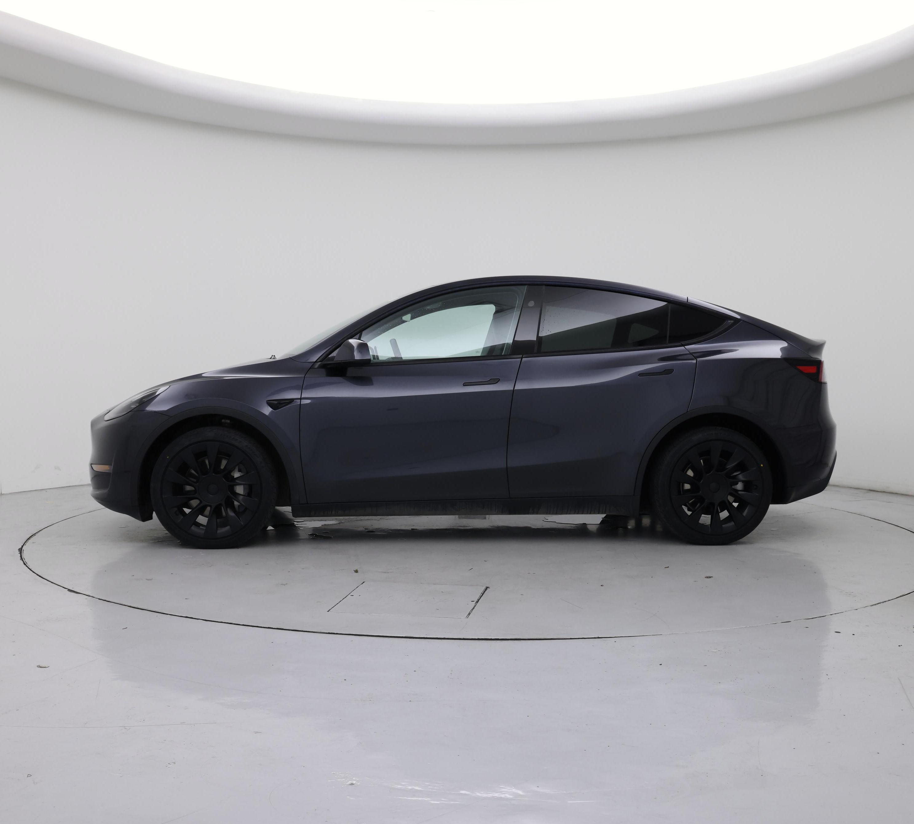 Thumbnail: 2024 Tesla Model Y - 3