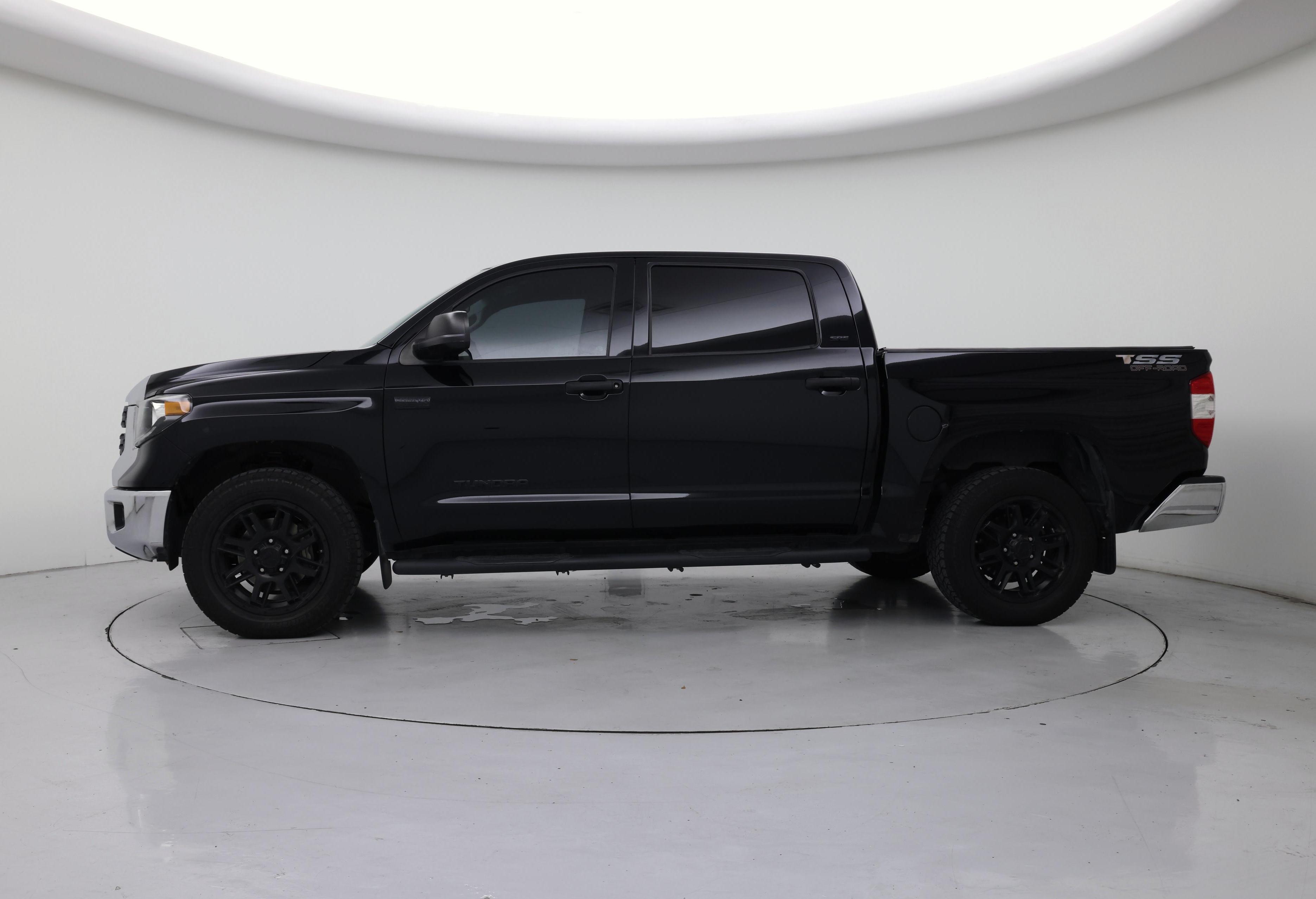 Thumbnail: 2021 Toyota Tundra - 3