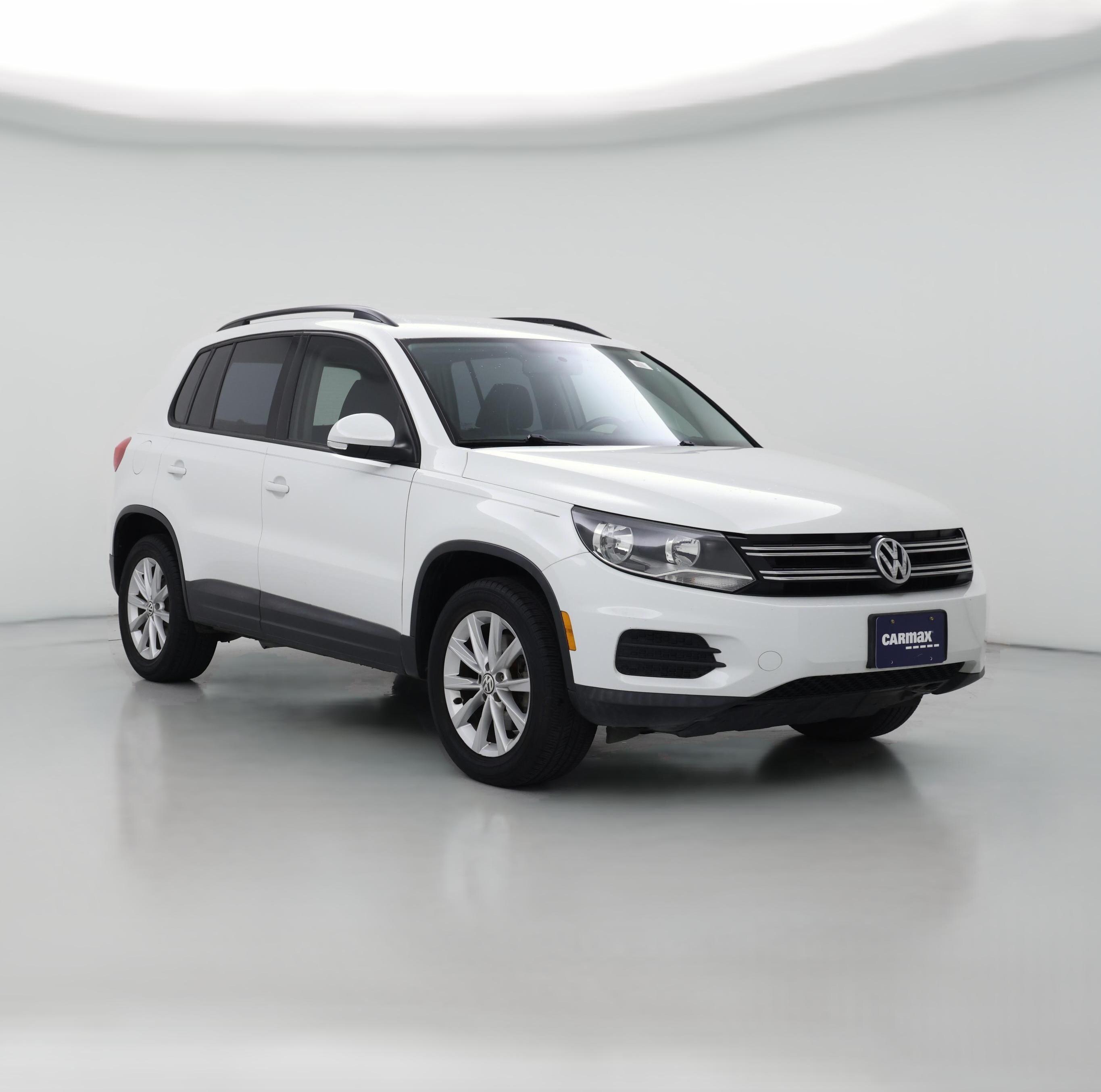 Thumbnail: 2017 Volkswagen Tiguan - 1