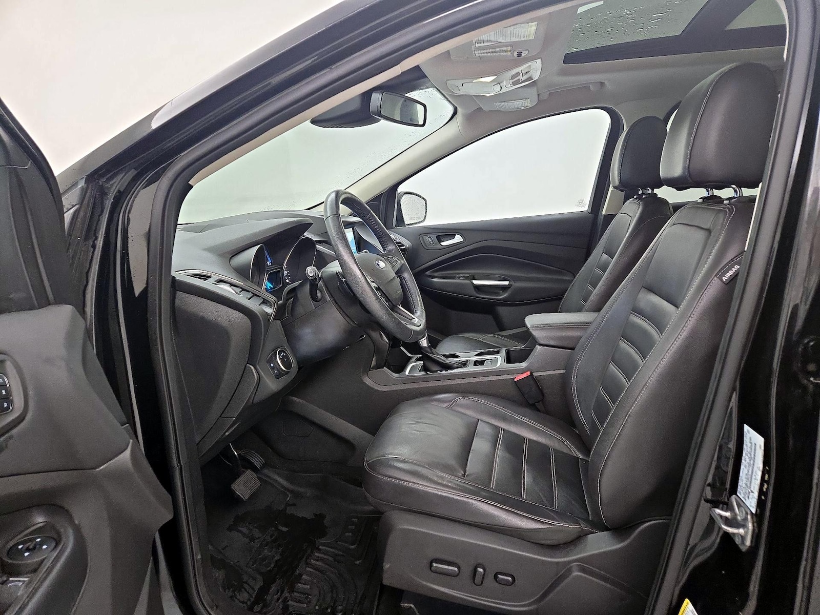 2017 Ford Escape Titanium - Photo 12