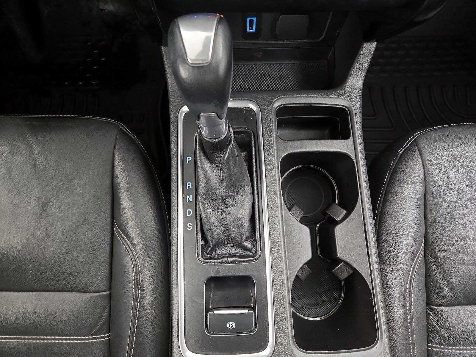2017 Ford Escape Titanium - Photo 19