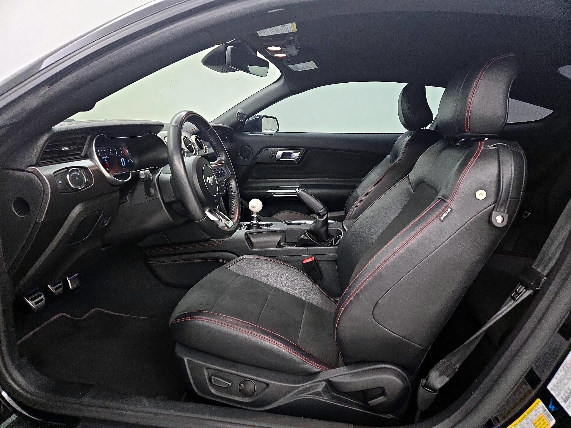 Thumbnail: 2022 Ford Mustang - 11