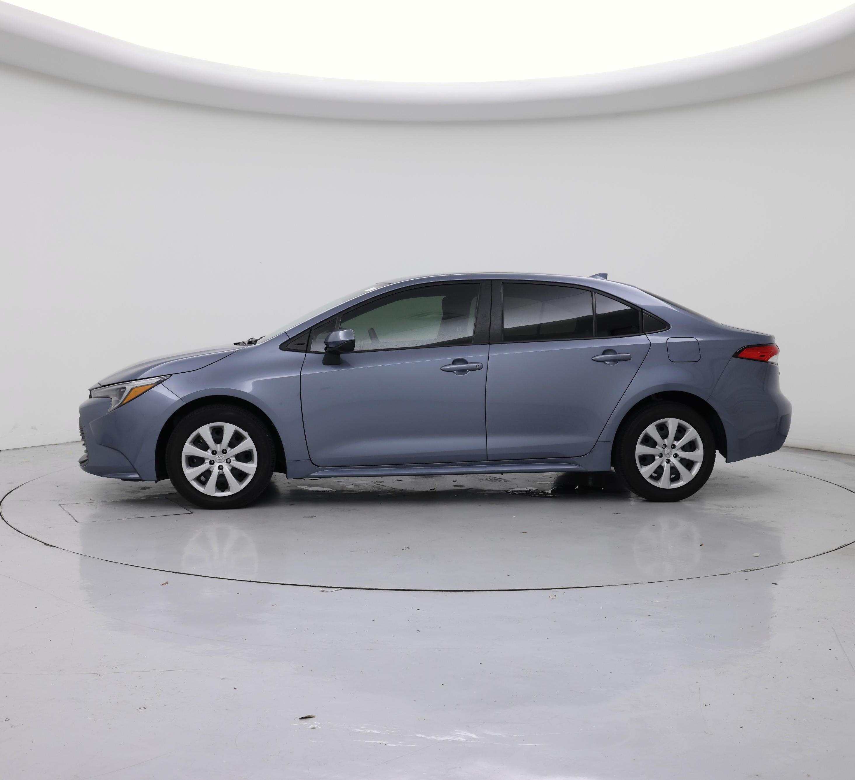 Thumbnail: 2024 Toyota Corolla - 3