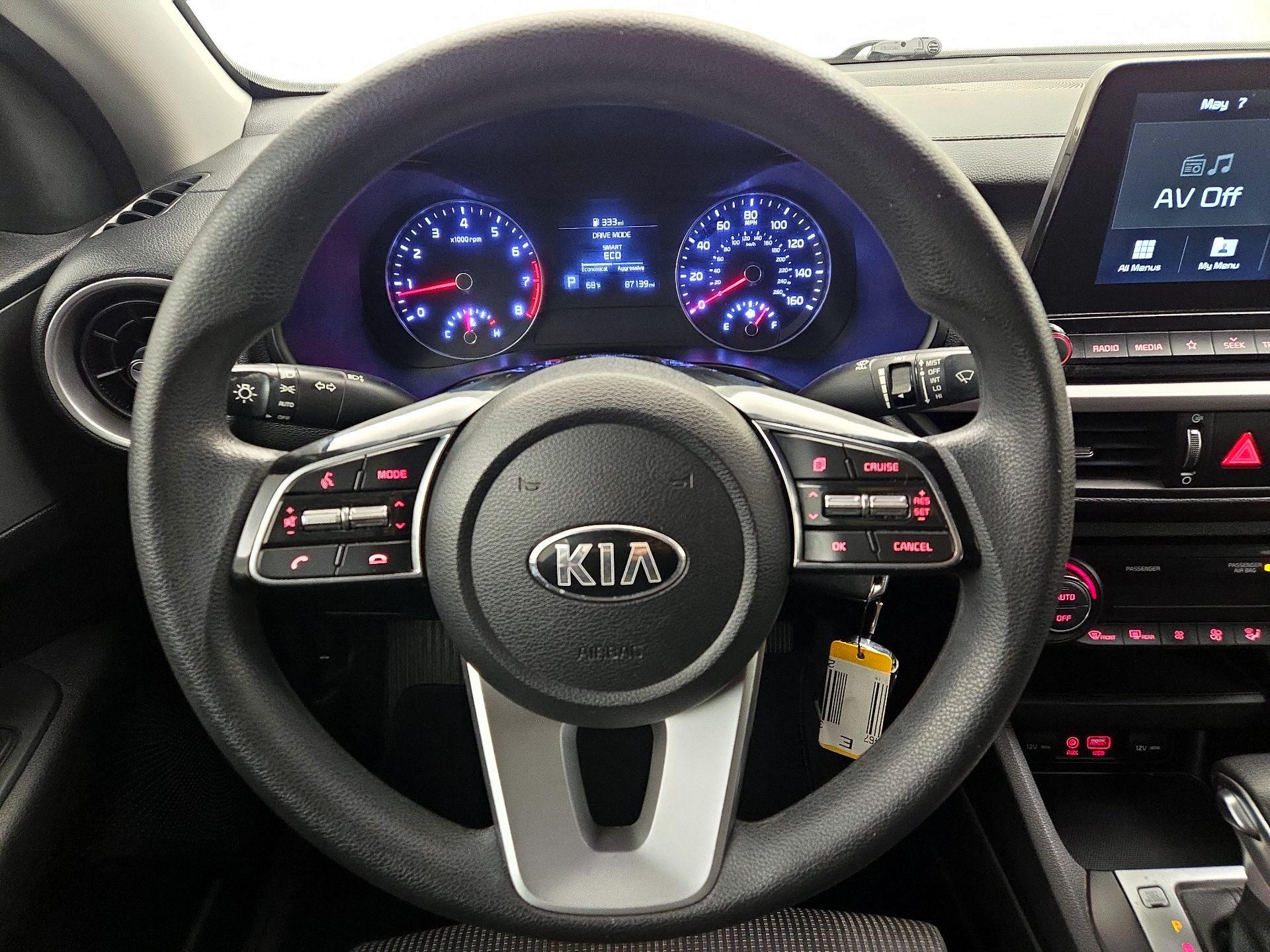 Thumbnail: 2019 Kia Forte - 10
