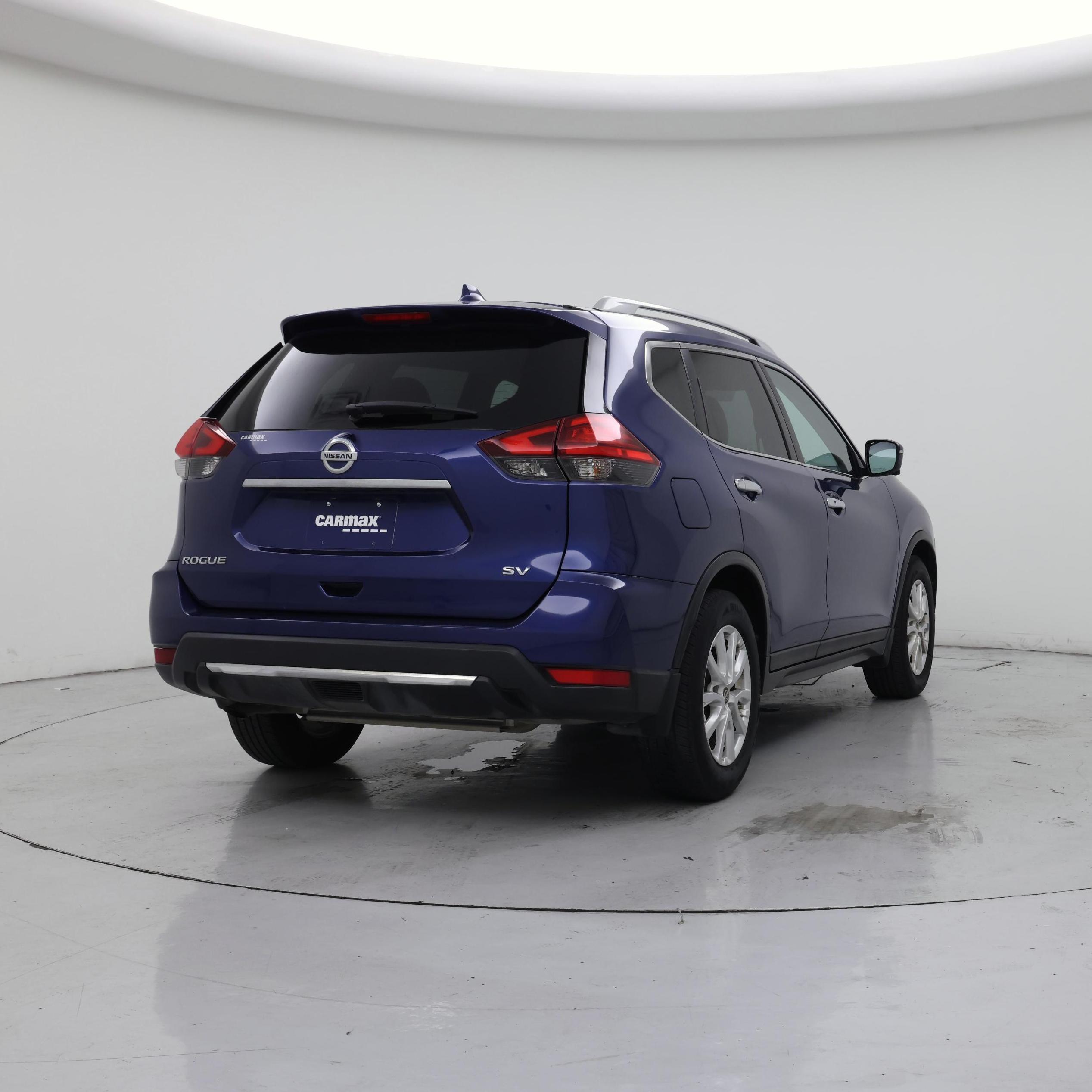Thumbnail: 2017 Nissan Rogue - 8