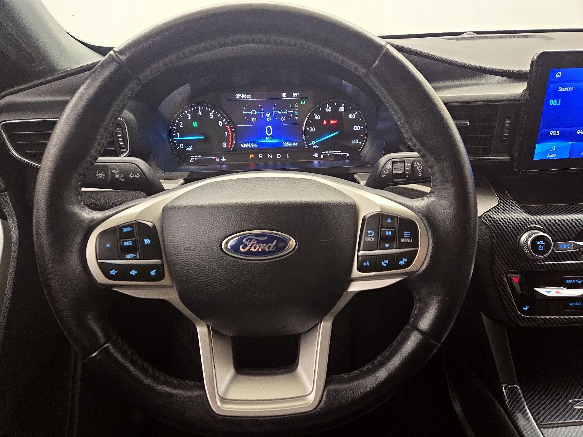 Thumbnail: 2022 Ford Explorer - 10