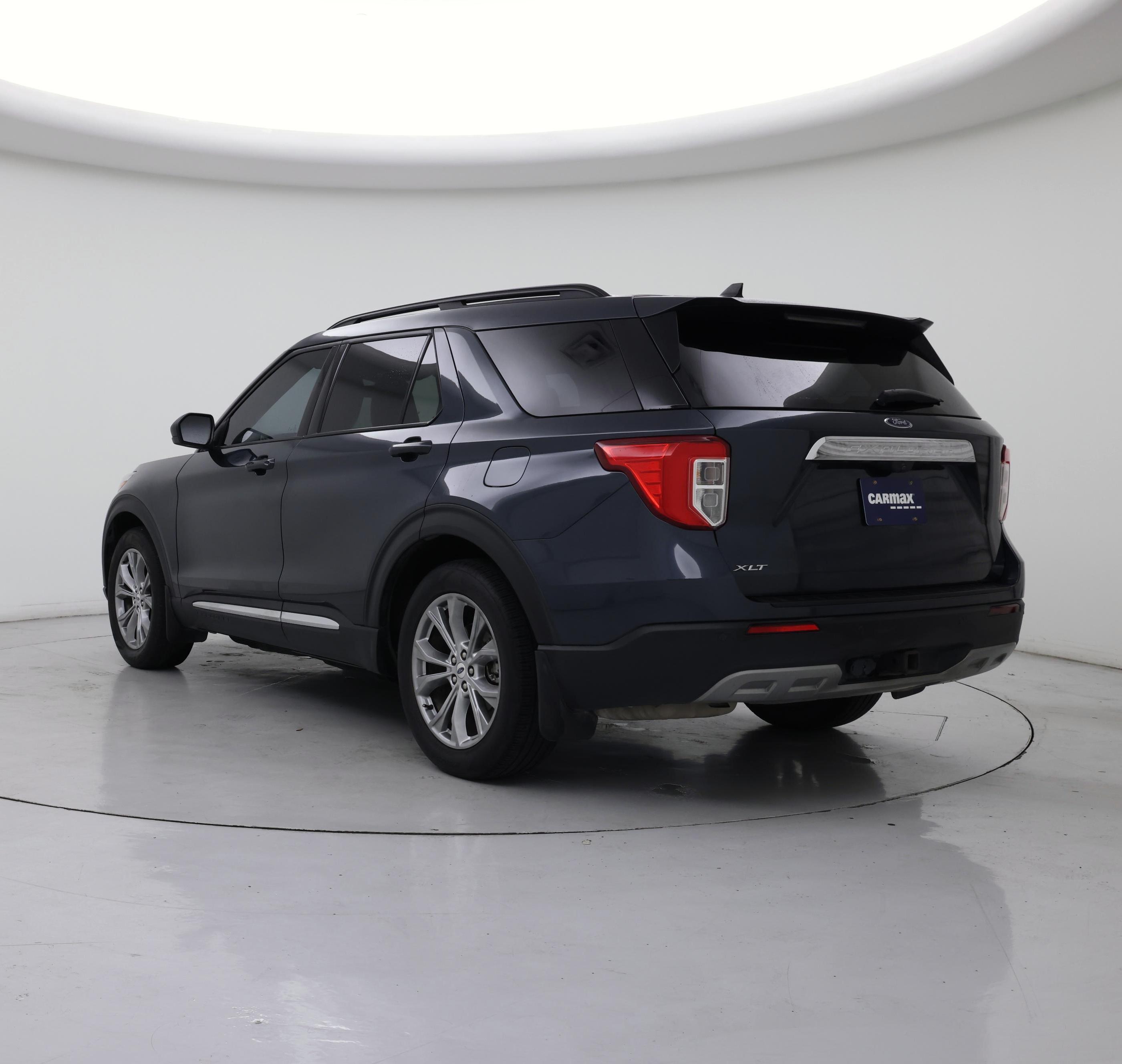 Thumbnail: 2022 Ford Explorer - 2