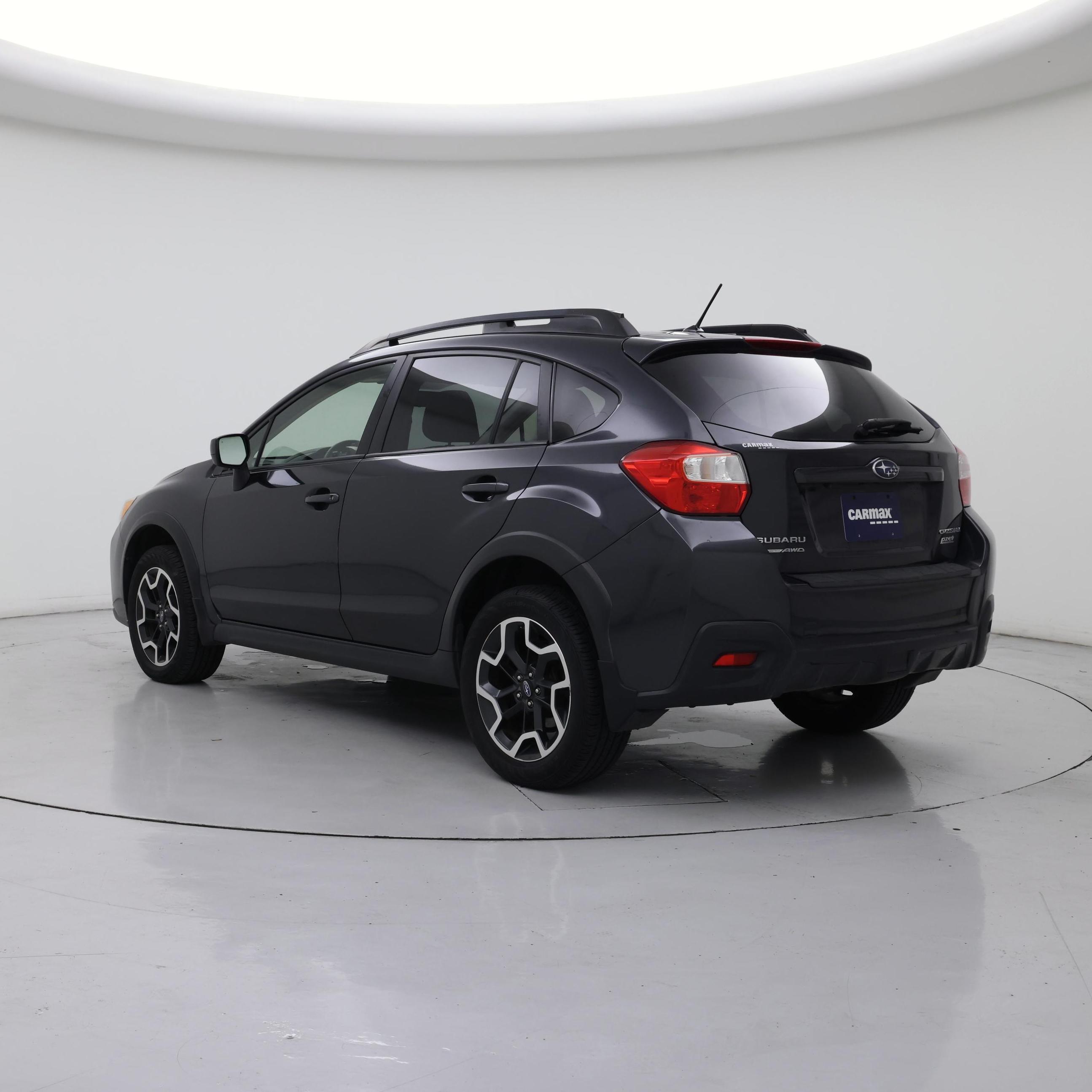 Thumbnail: 2017 Subaru Crosstrek - 2