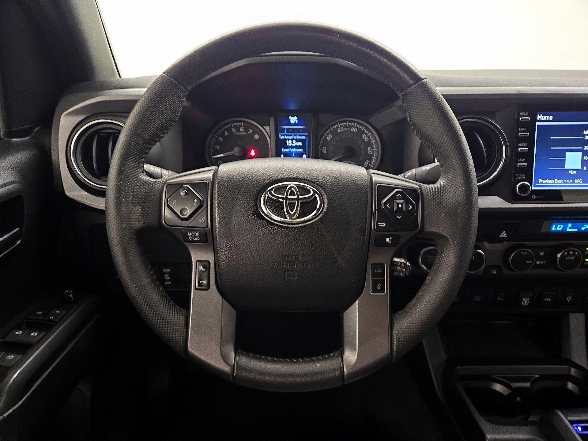 Thumbnail: 2021 Toyota Tacoma - 10