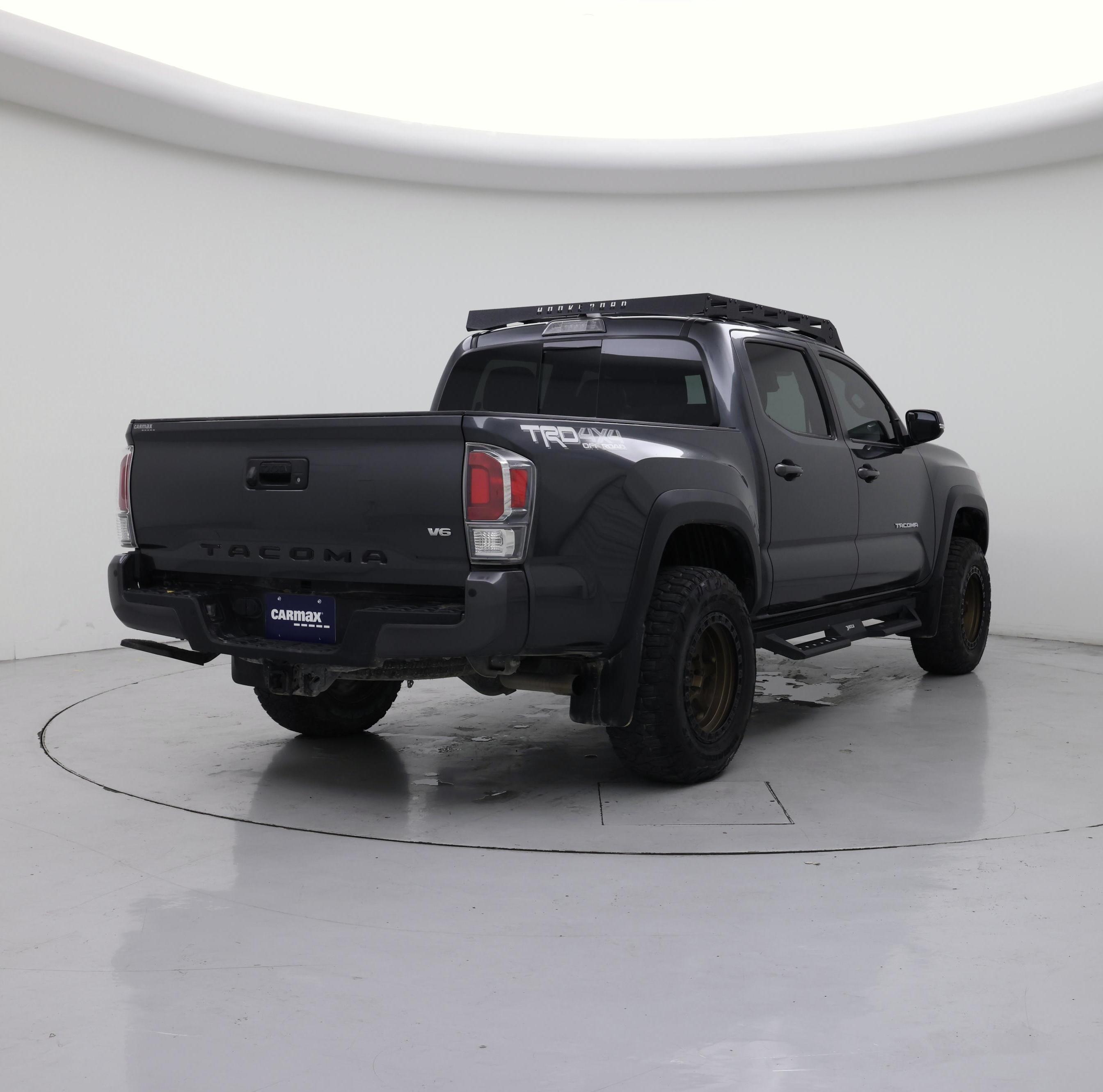 Thumbnail: 2021 Toyota Tacoma - 8