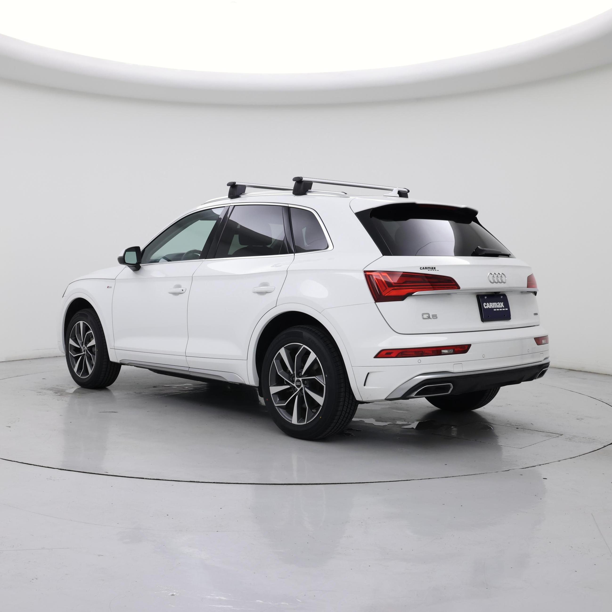 Thumbnail: 2023 Audi Q5 - 2
