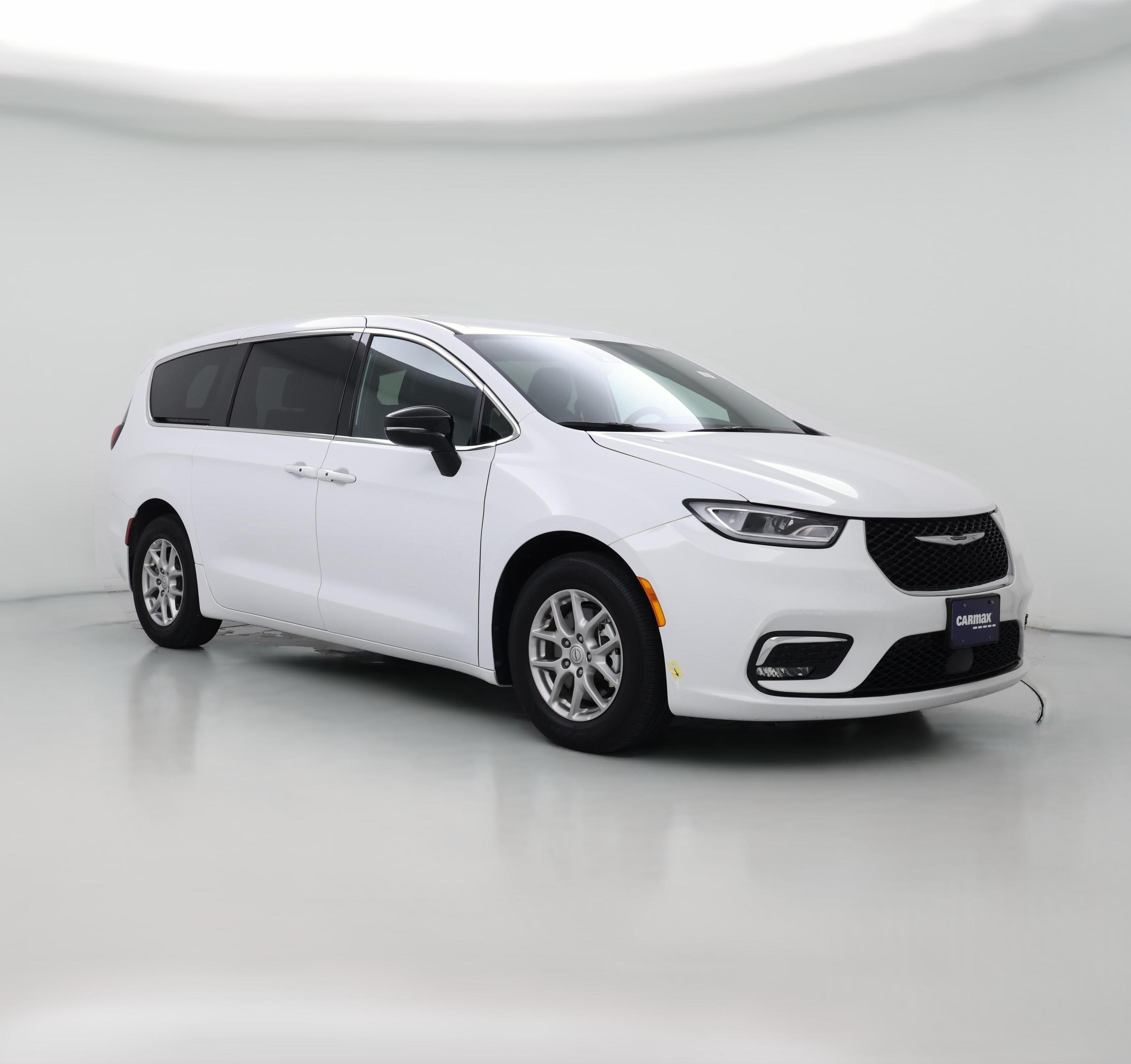 Thumbnail: 2025 Chrysler Pacifica - 1