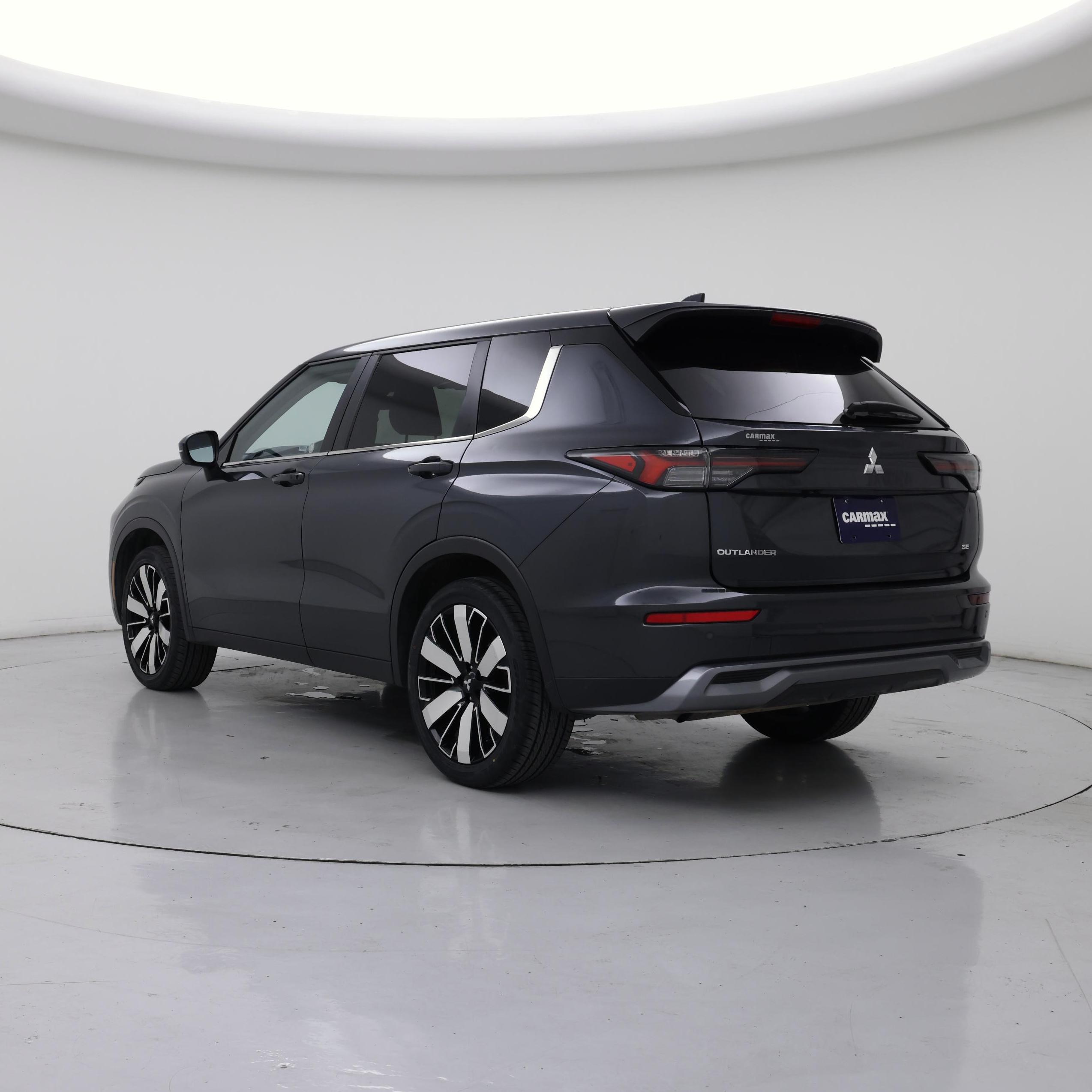 Thumbnail: 2025 Mitsubishi Outlander - 2