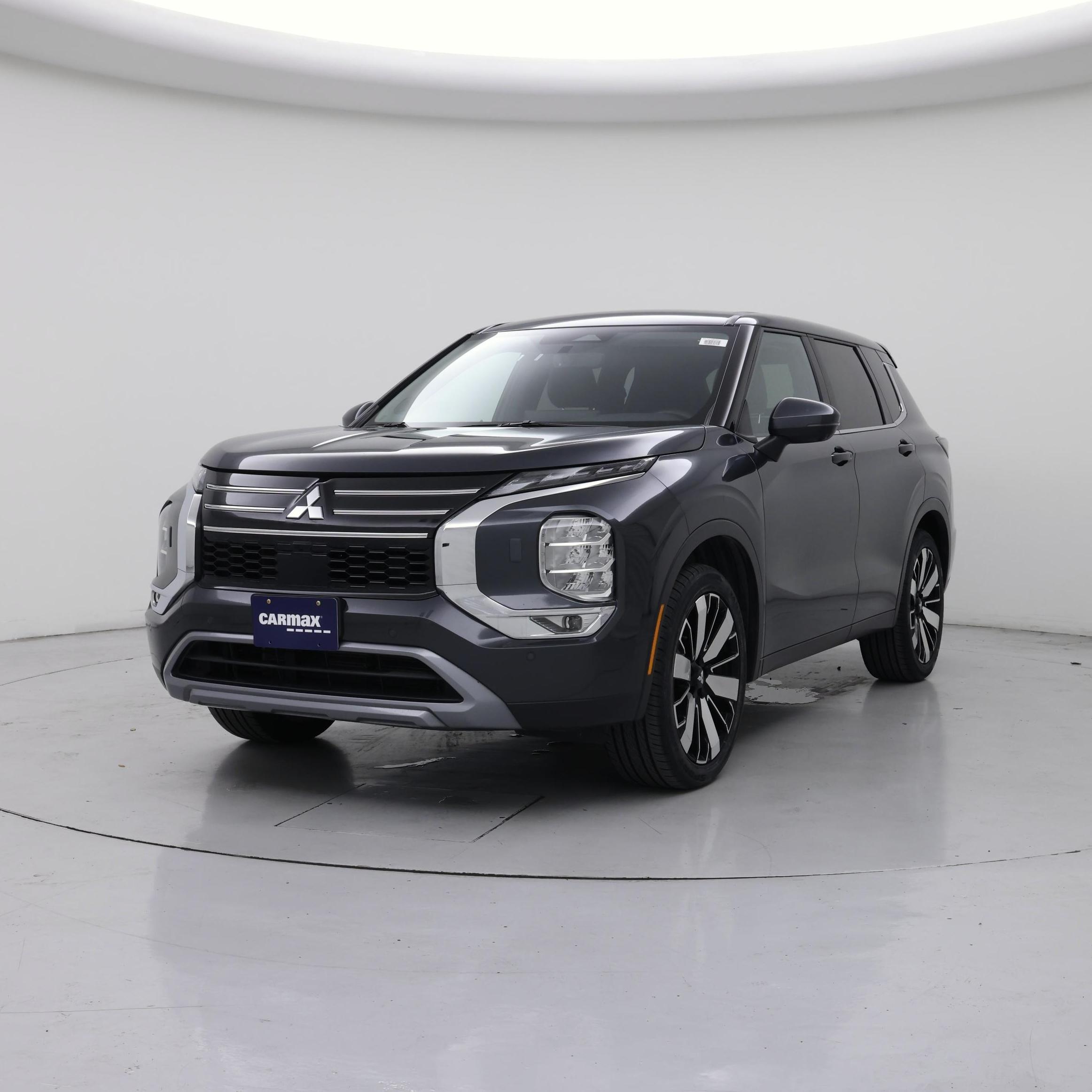 Thumbnail: 2025 Mitsubishi Outlander - 4