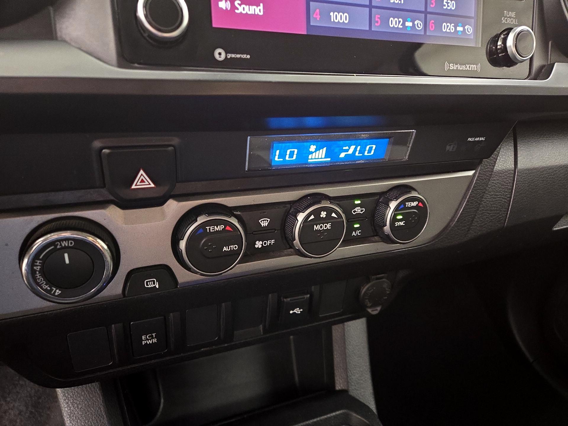 Thumbnail: 2022 Toyota Tacoma - 16